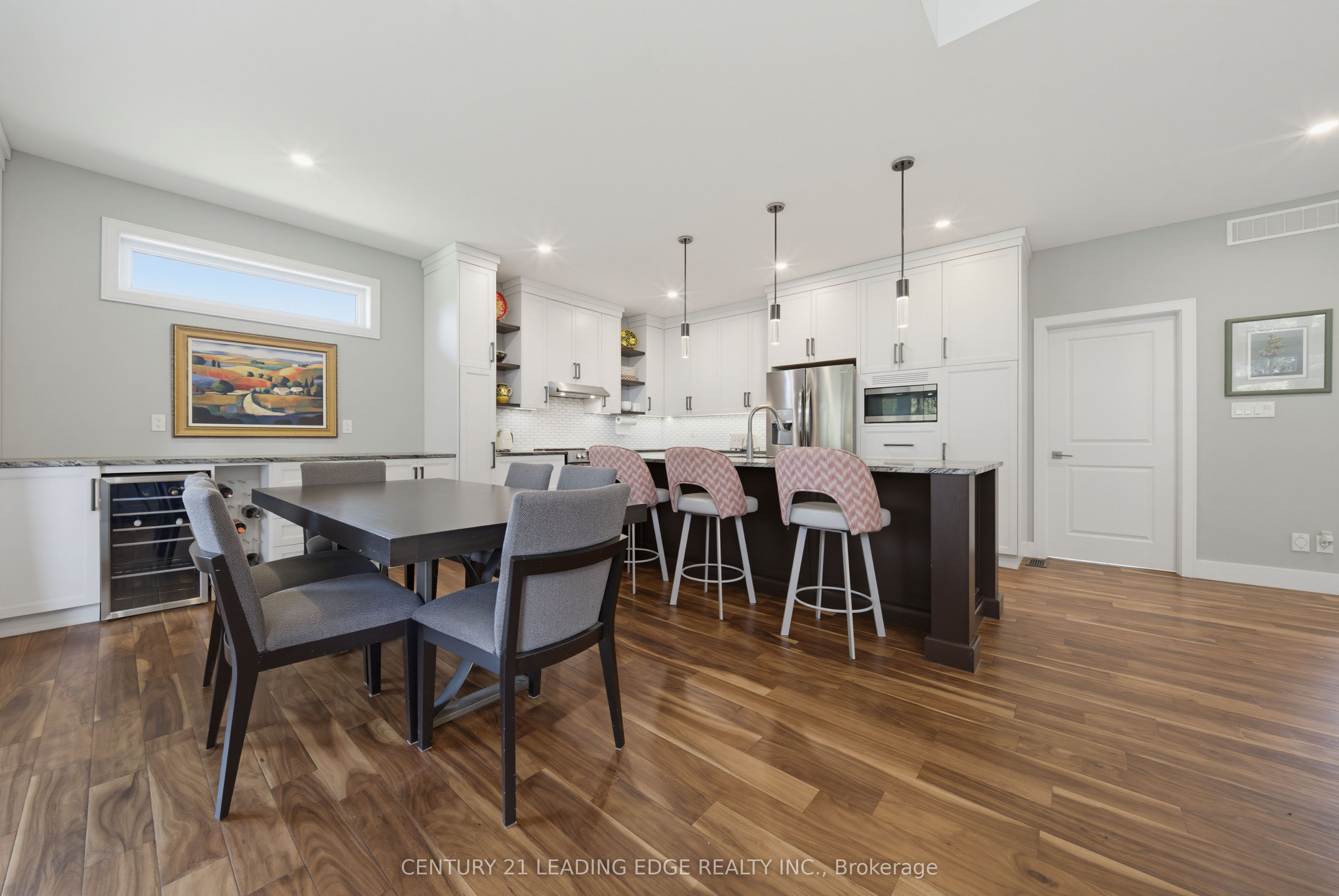 9 Leaside Street Property Photo 19