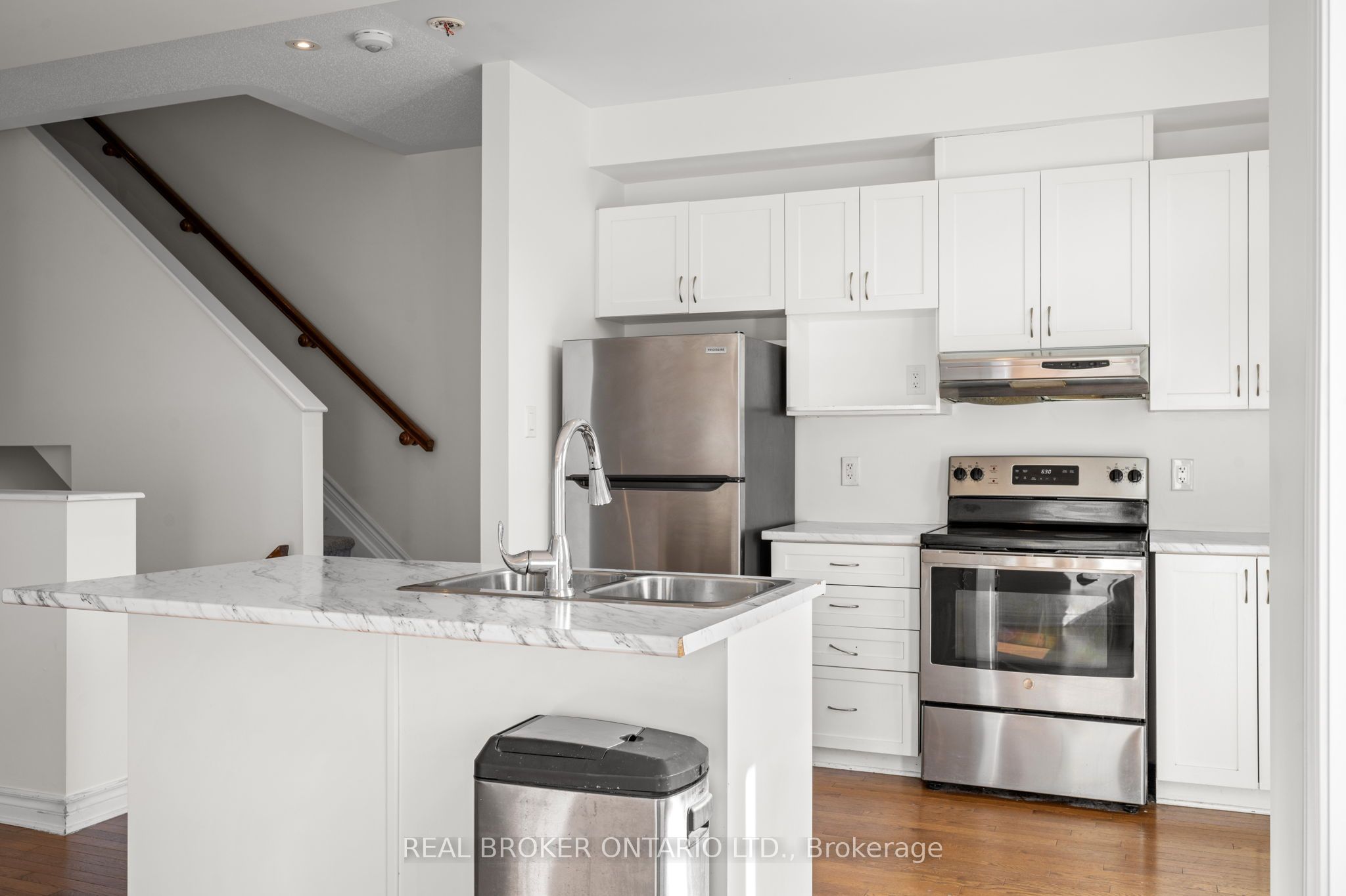 66 Fallengale Crescent Property Photo 10