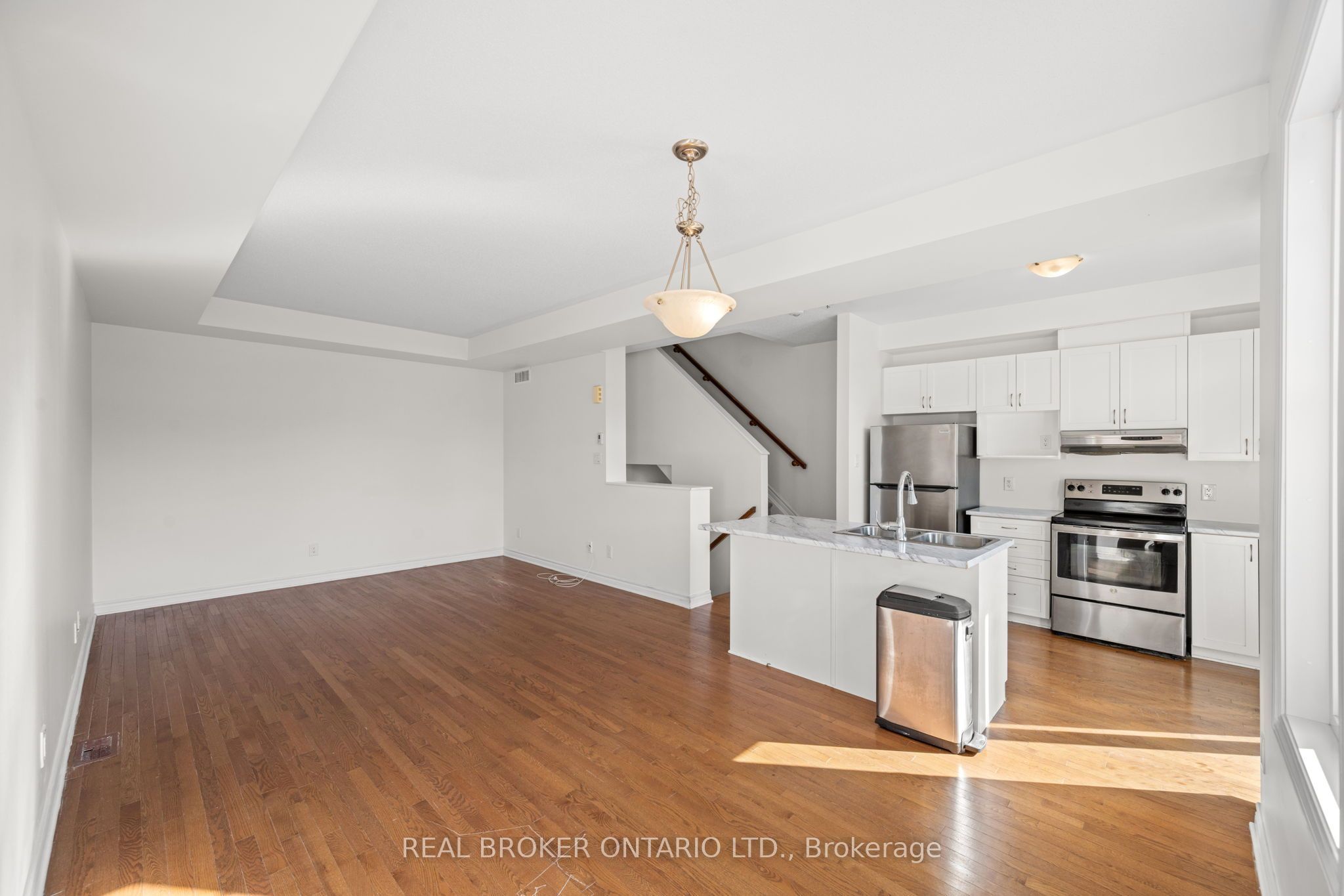 66 Fallengale Crescent Property Photo 11