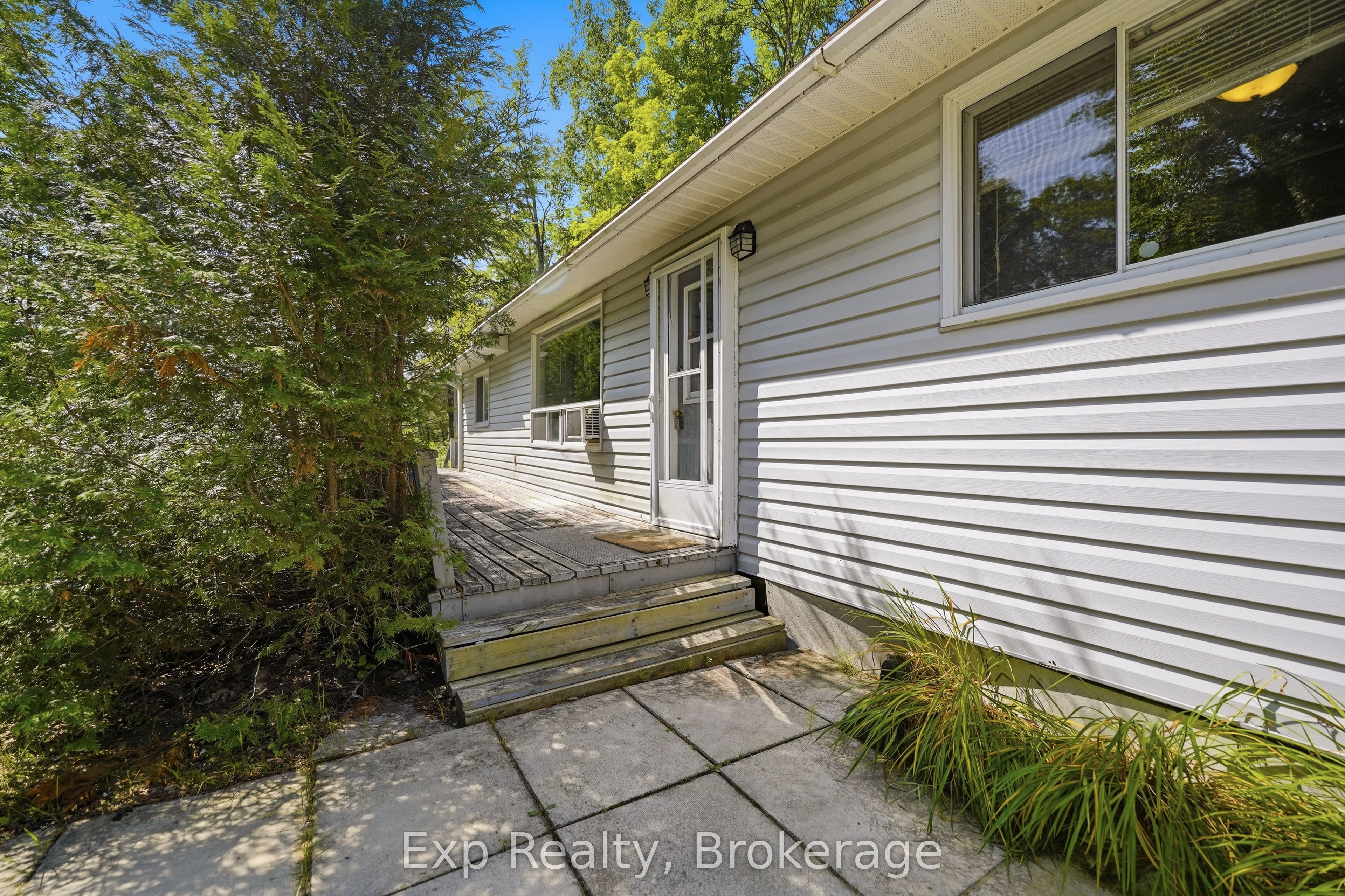 5164 Arden Road Property Photo 7