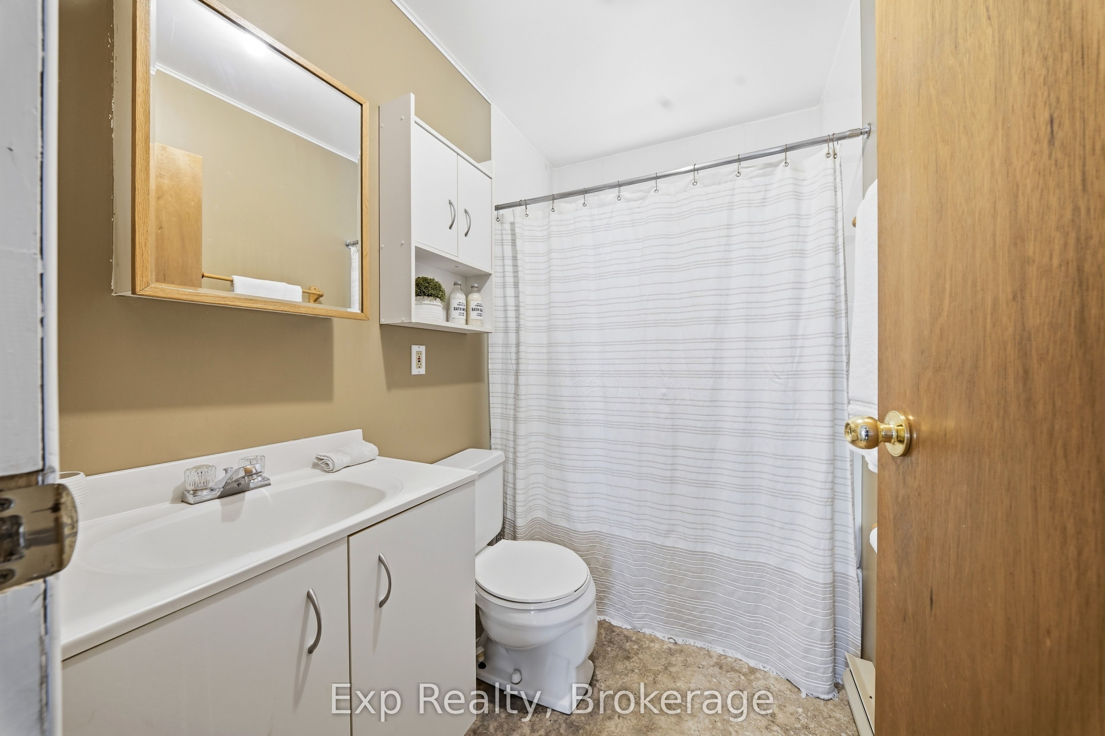 5164 Arden Road Property Photo 23