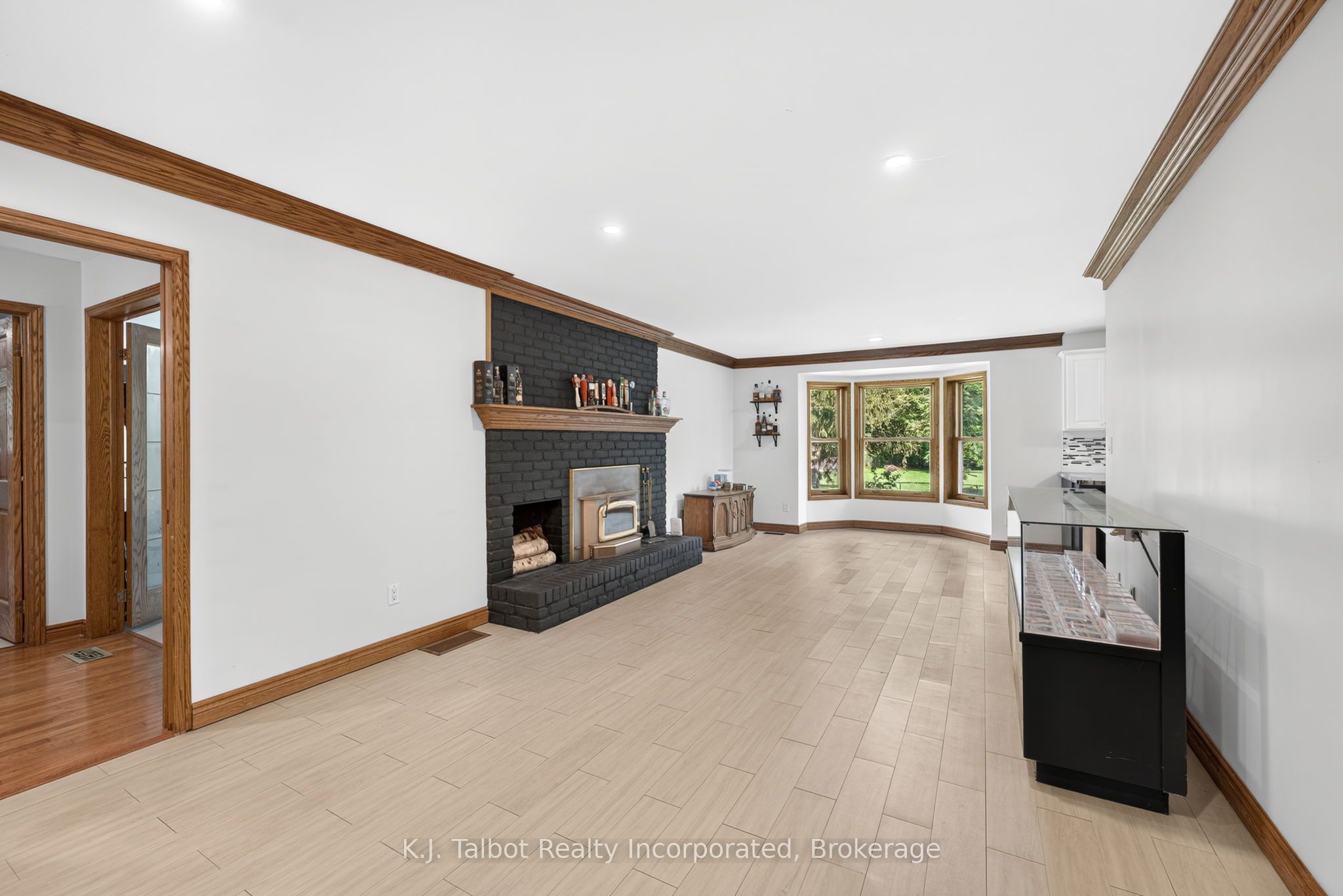 4 John Avenue Property Photo 16