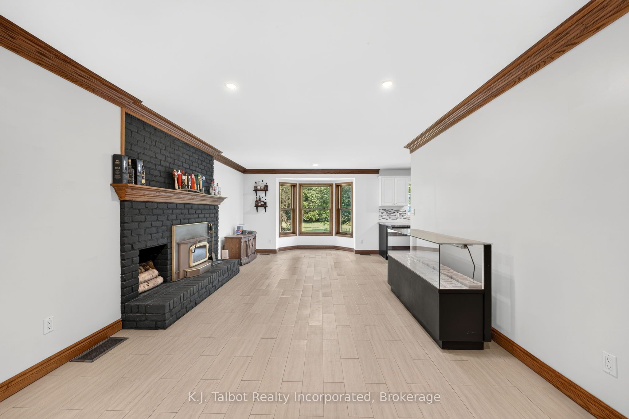 4 John Avenue Property Photo 17