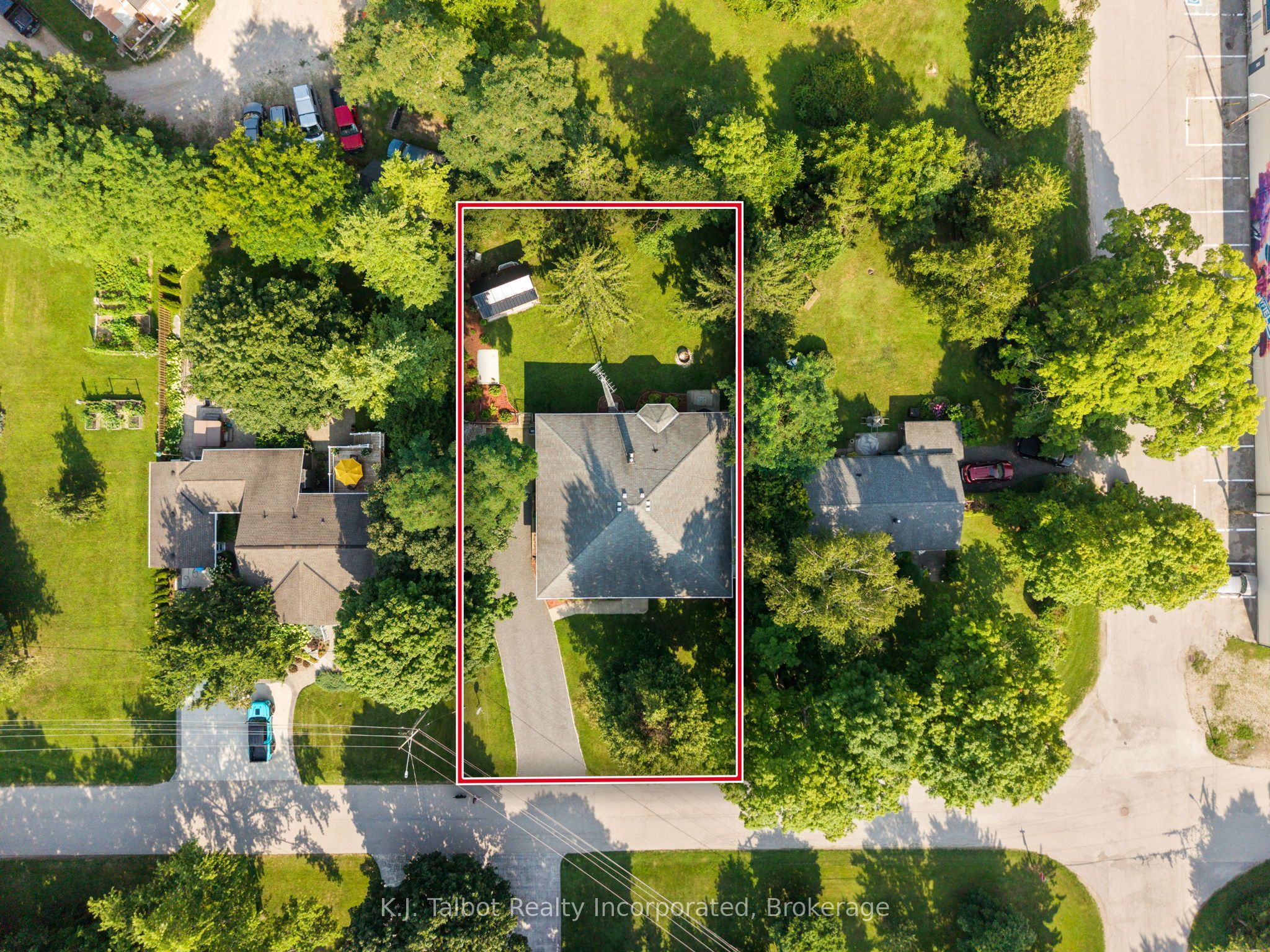 4 John Avenue Property Photo 45