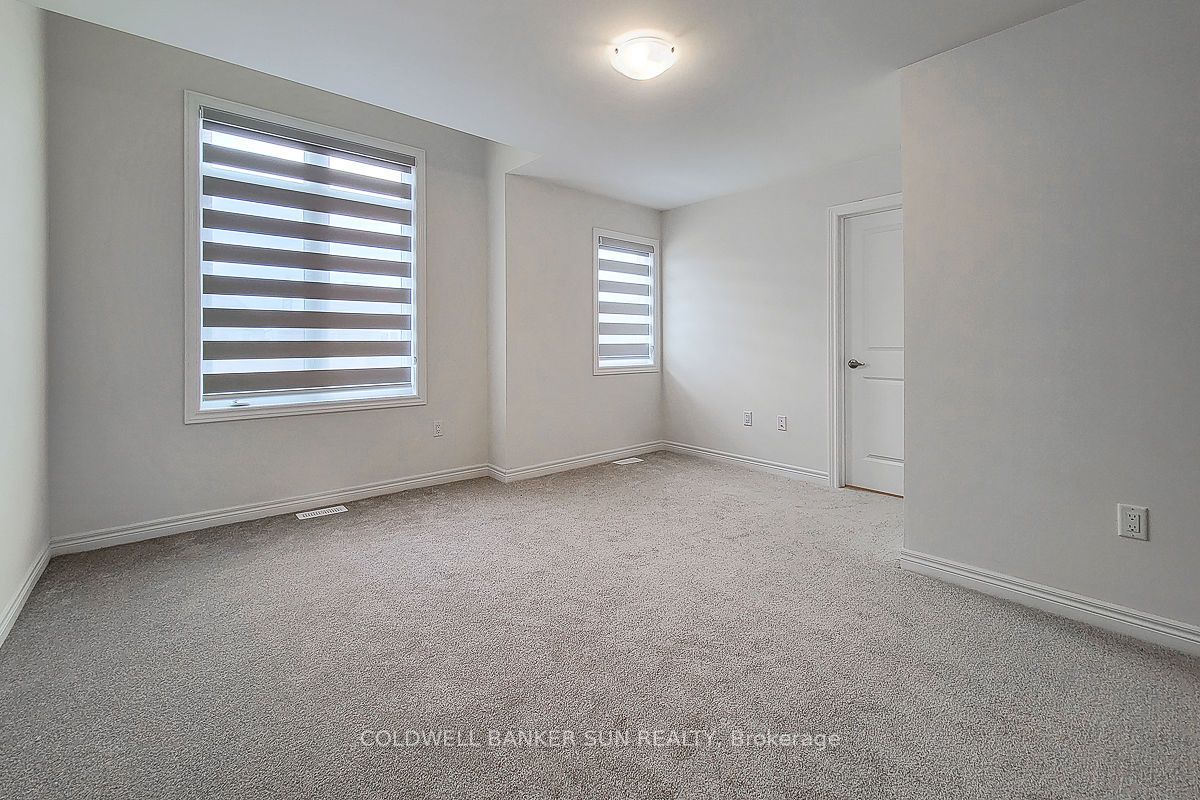 82 Pinot Crescent Property Photo 12
