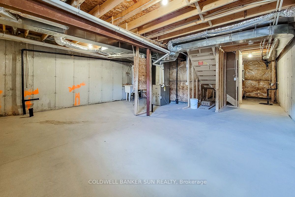 82 Pinot Crescent Property Photo 24