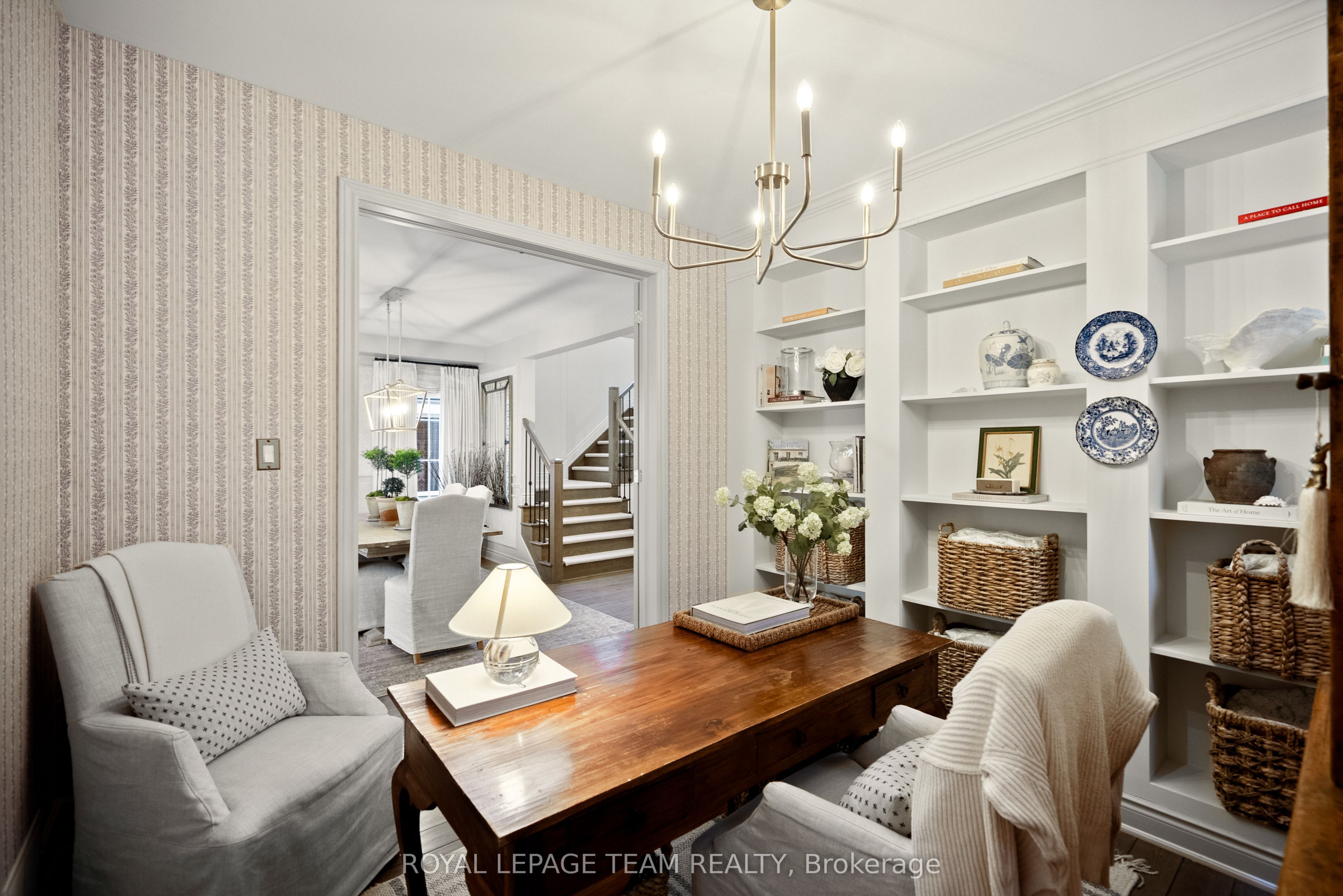 4865 Abbott Street E Property Photo 14