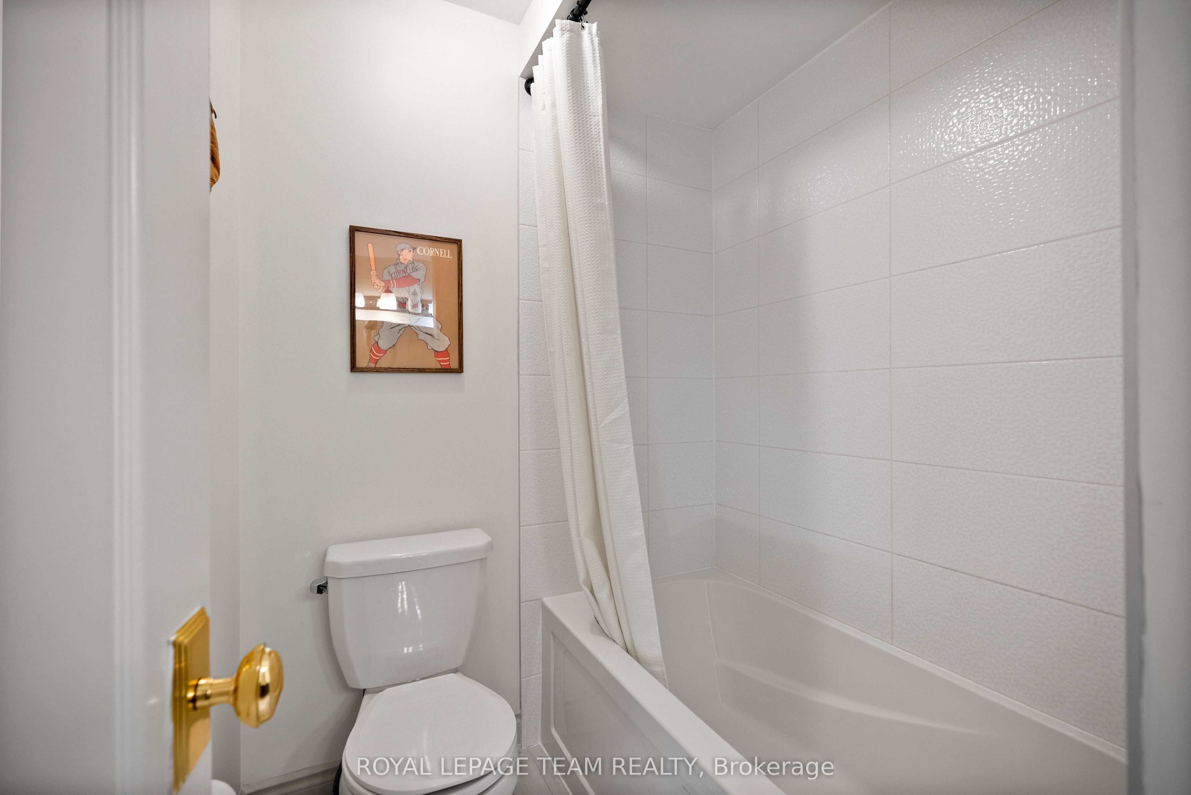 4865 Abbott Street E Property Photo 33
