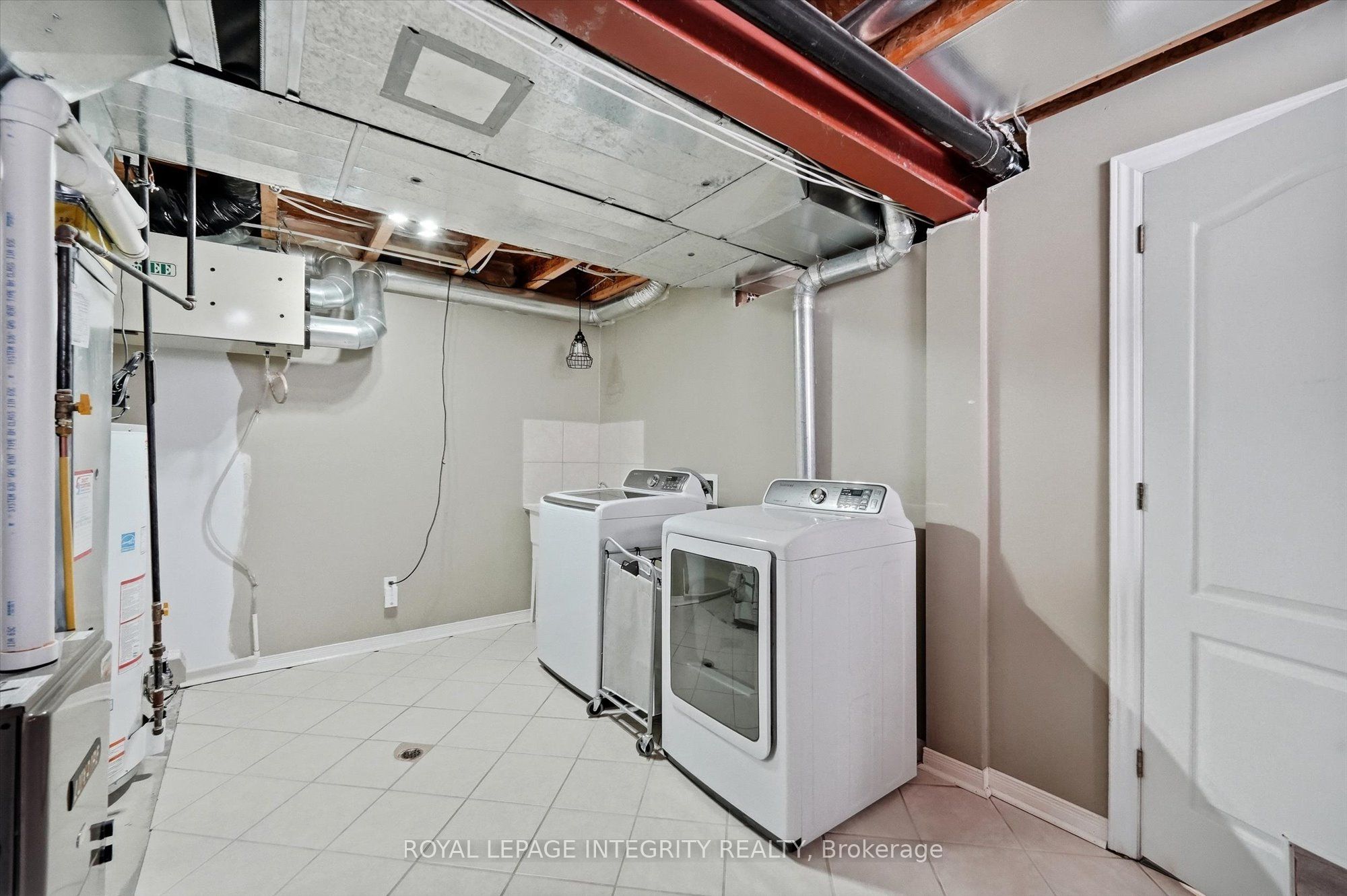 36 Frontenac Boulevard Property Photo 32
