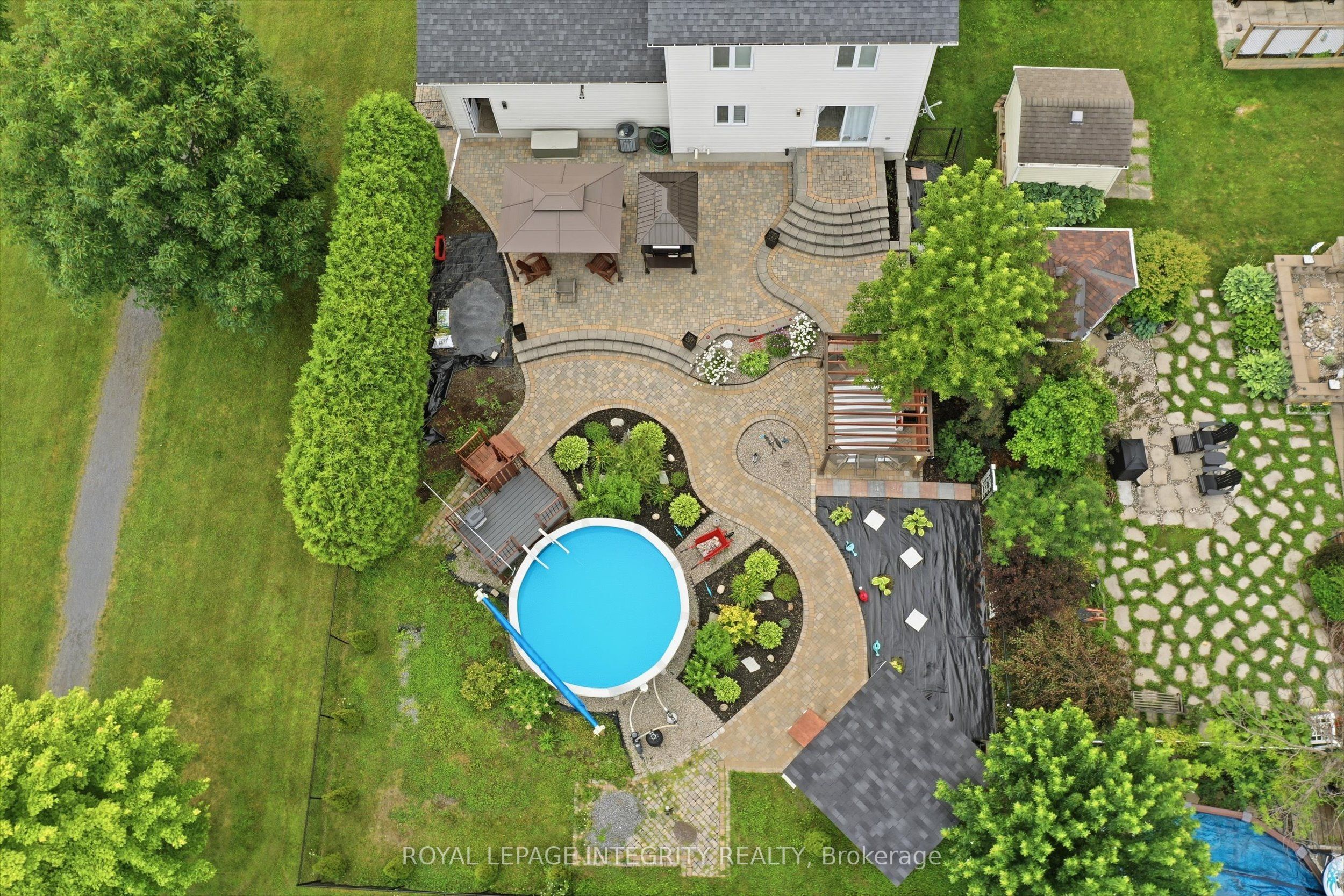 36 Frontenac Boulevard Property Photo 43