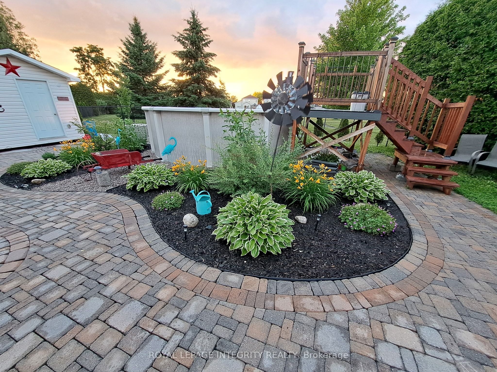 36 Frontenac Boulevard Property Photo 46