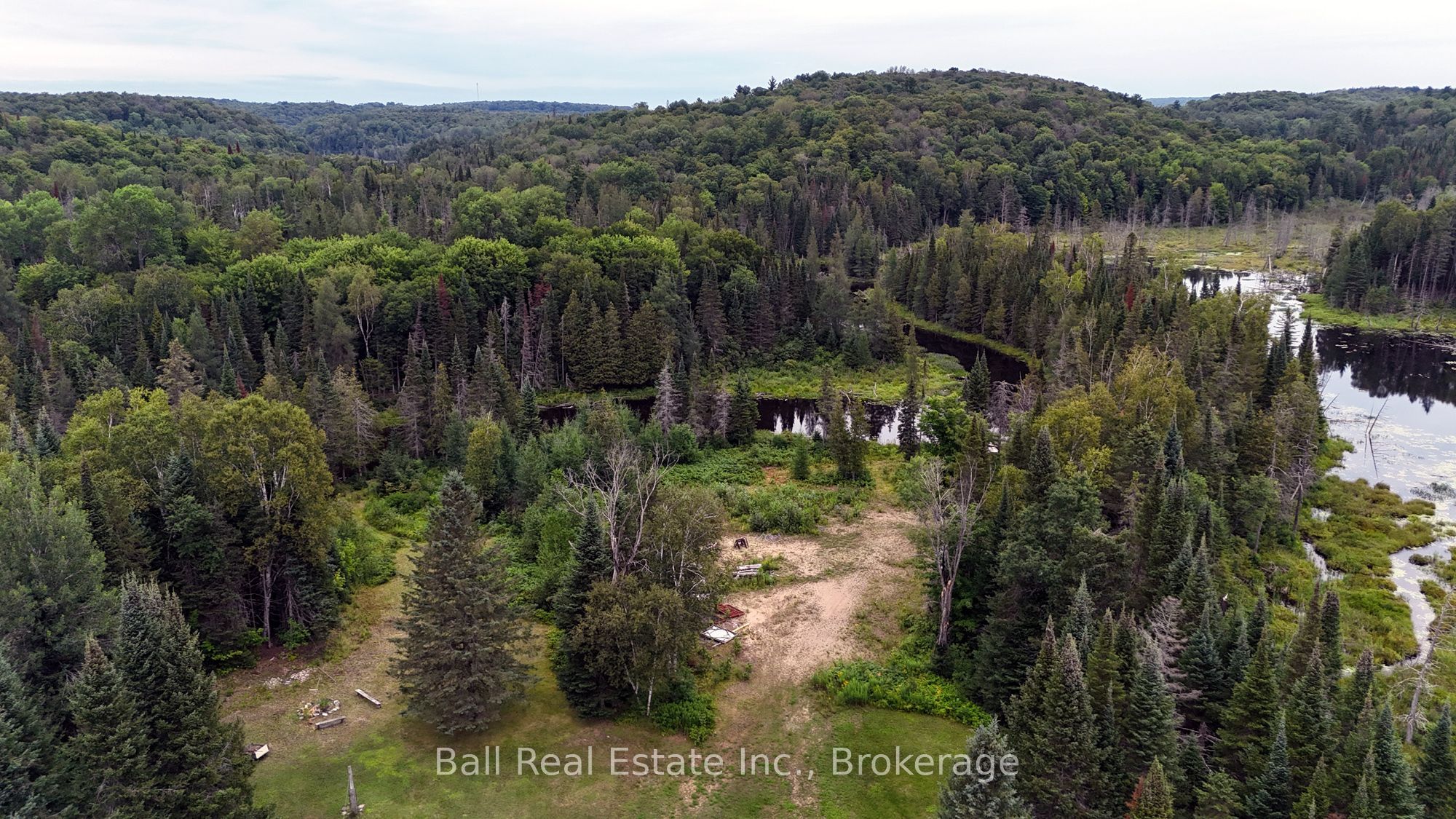 19573 Highway #118 Highway E Property Photo 6