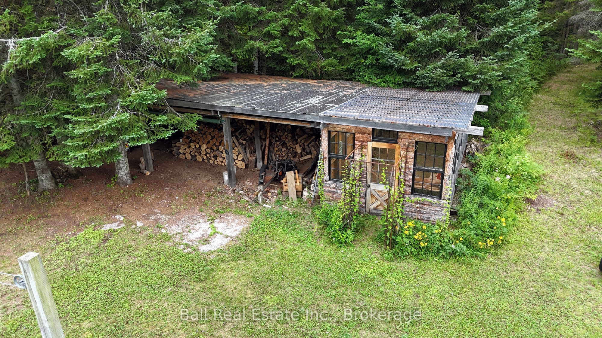 19573 Highway #118 Highway E Property Photo 13