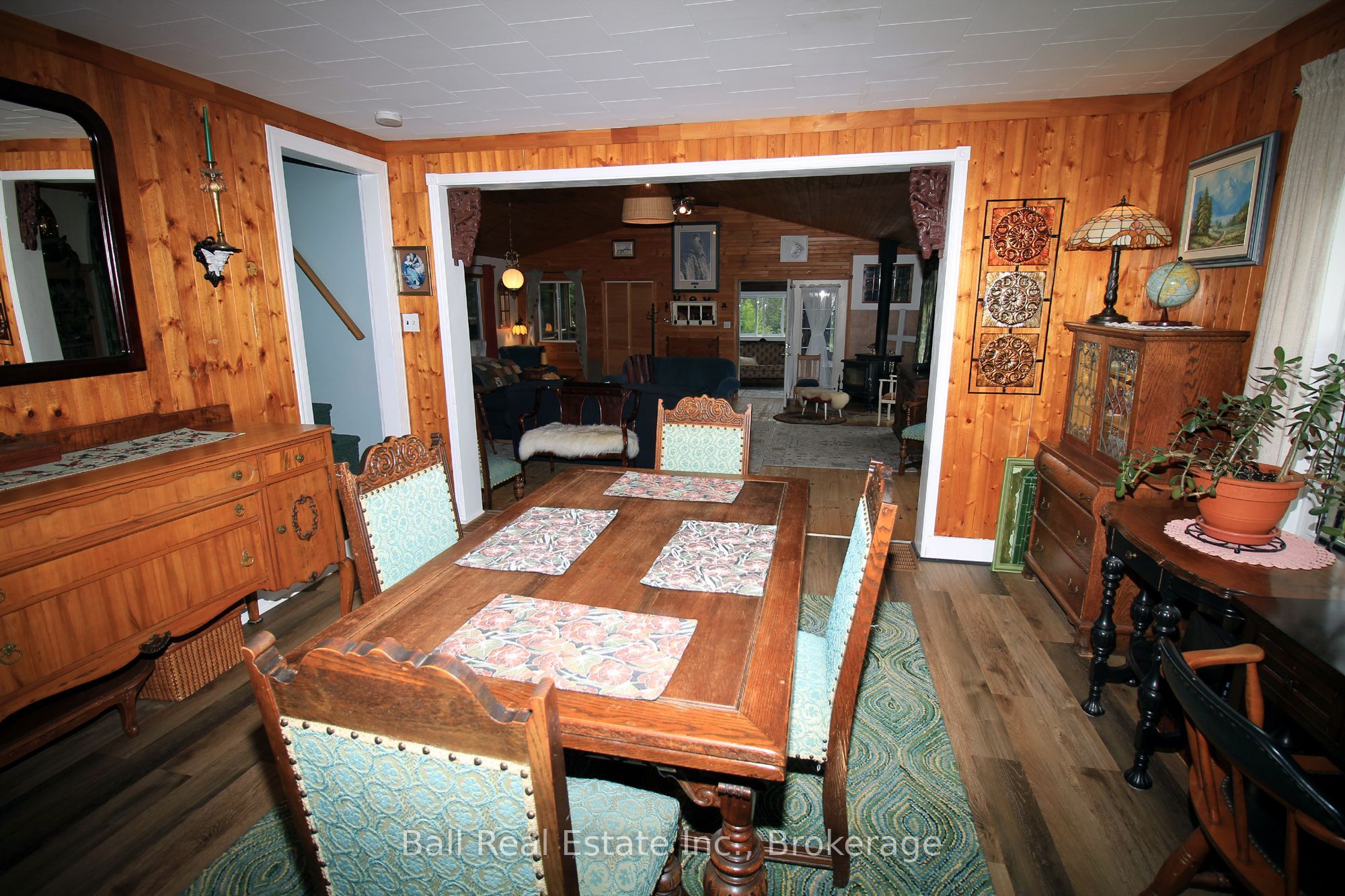 19573 Highway #118 Highway E Property Photo 24