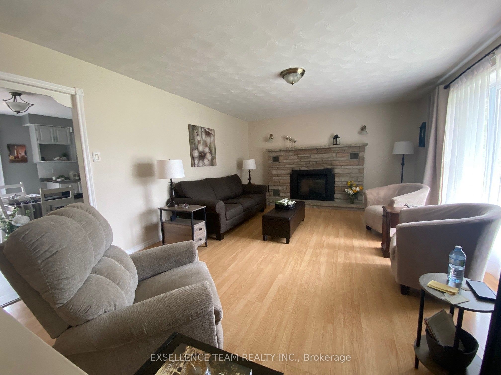 39 Wales Drive Property Photo 2