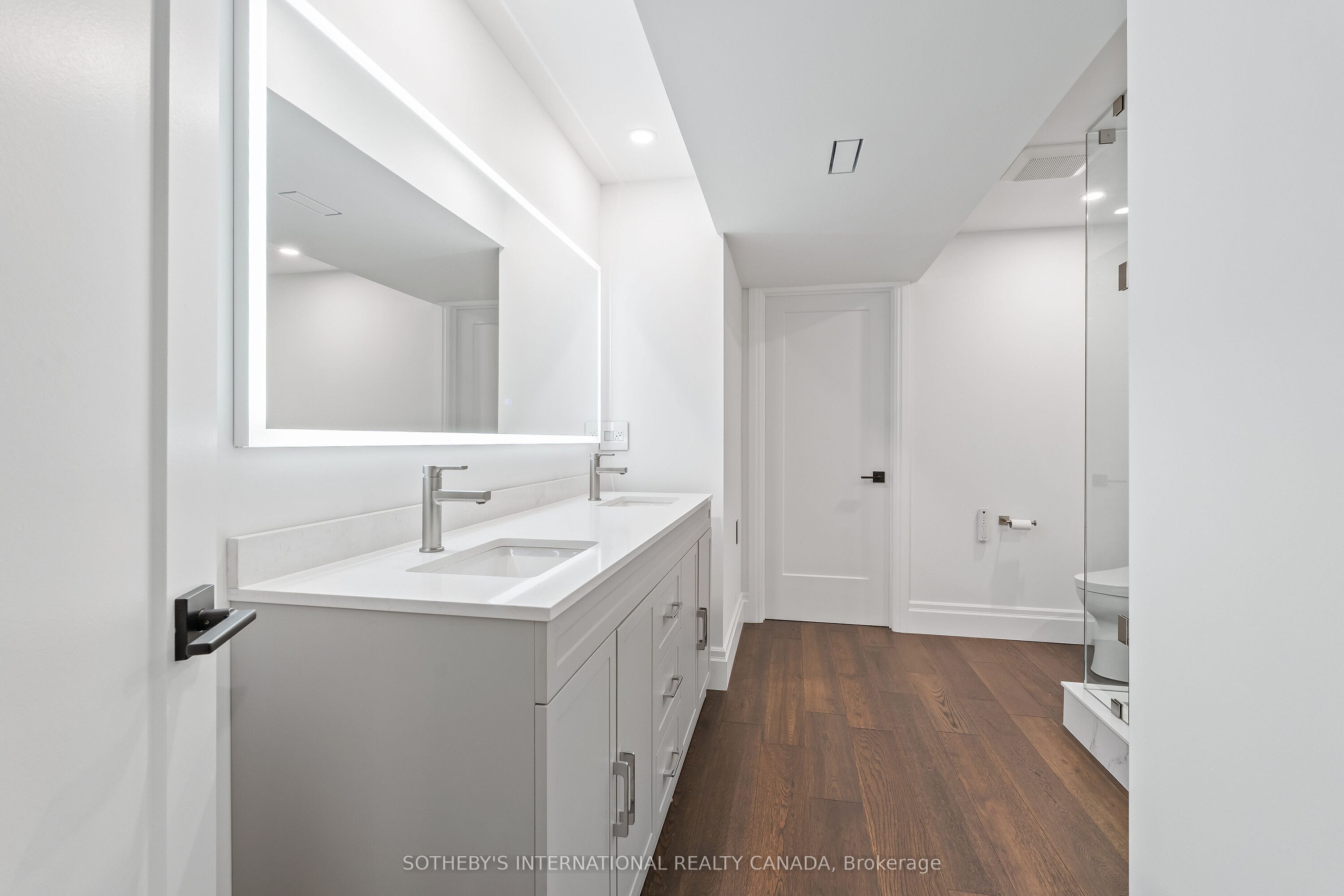 159 Delarmbro Drive Property Photo 31