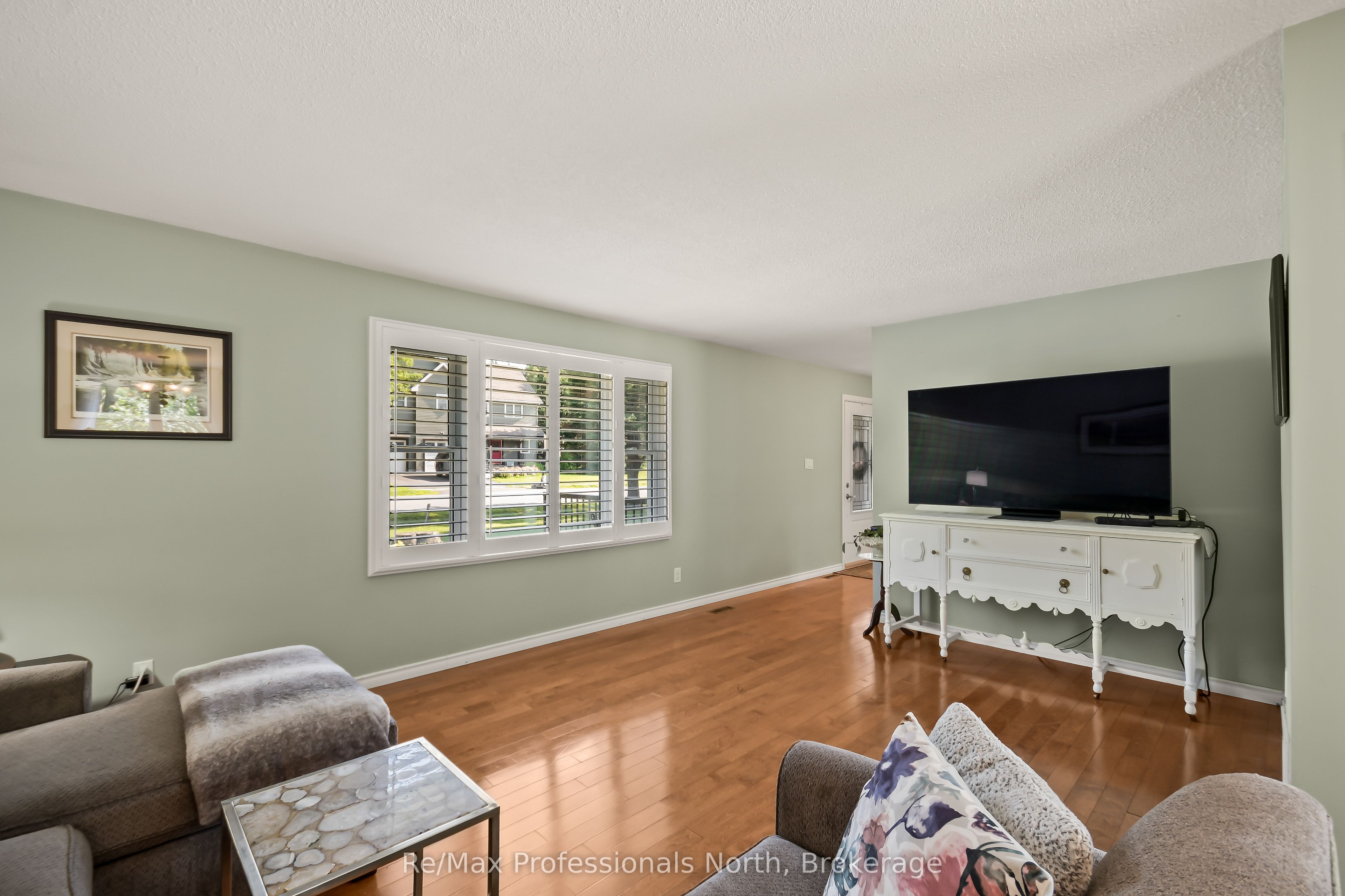 66 Westvale Drive Property Photo 10
