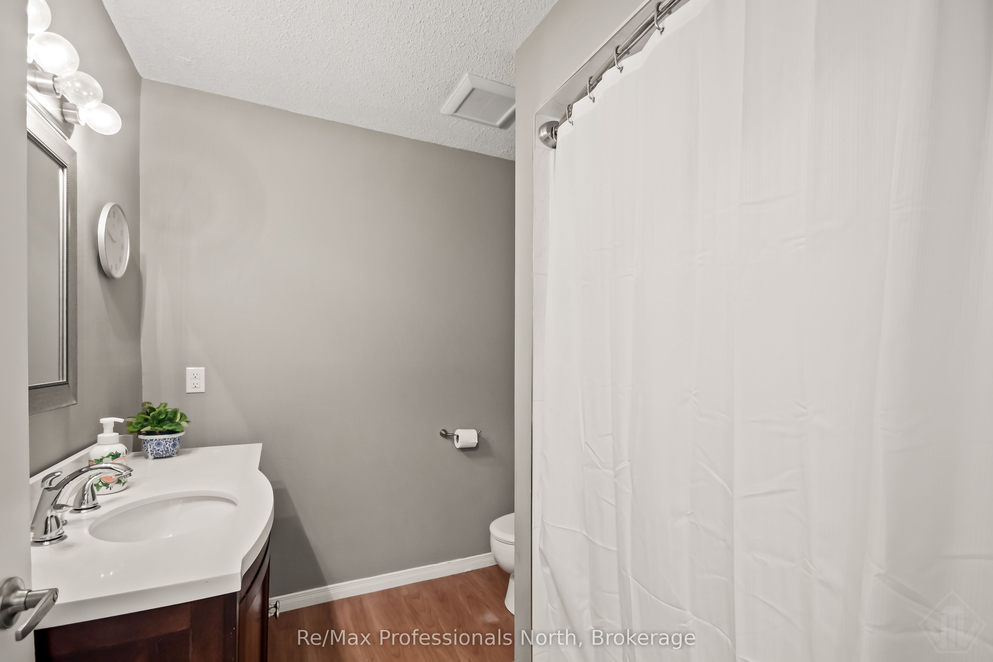 66 Westvale Drive Property Photo 23