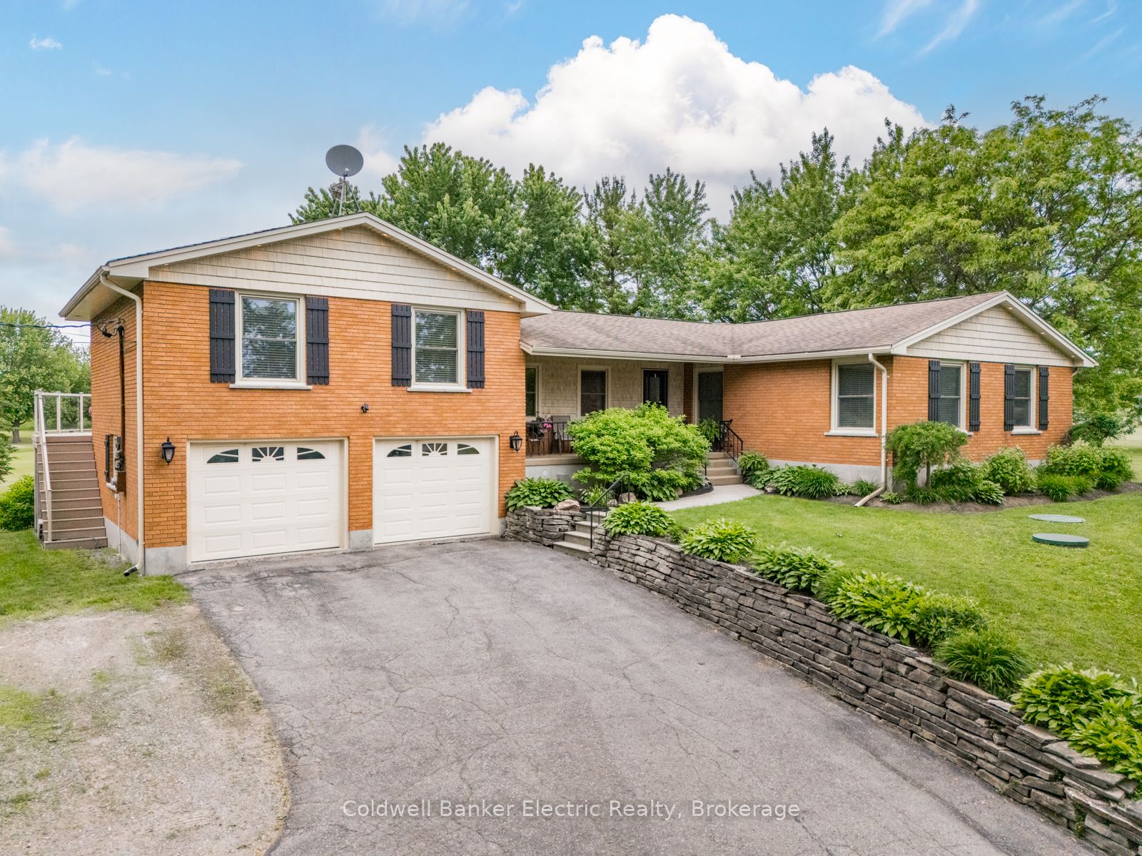 2367 Base Line Property Photo 4