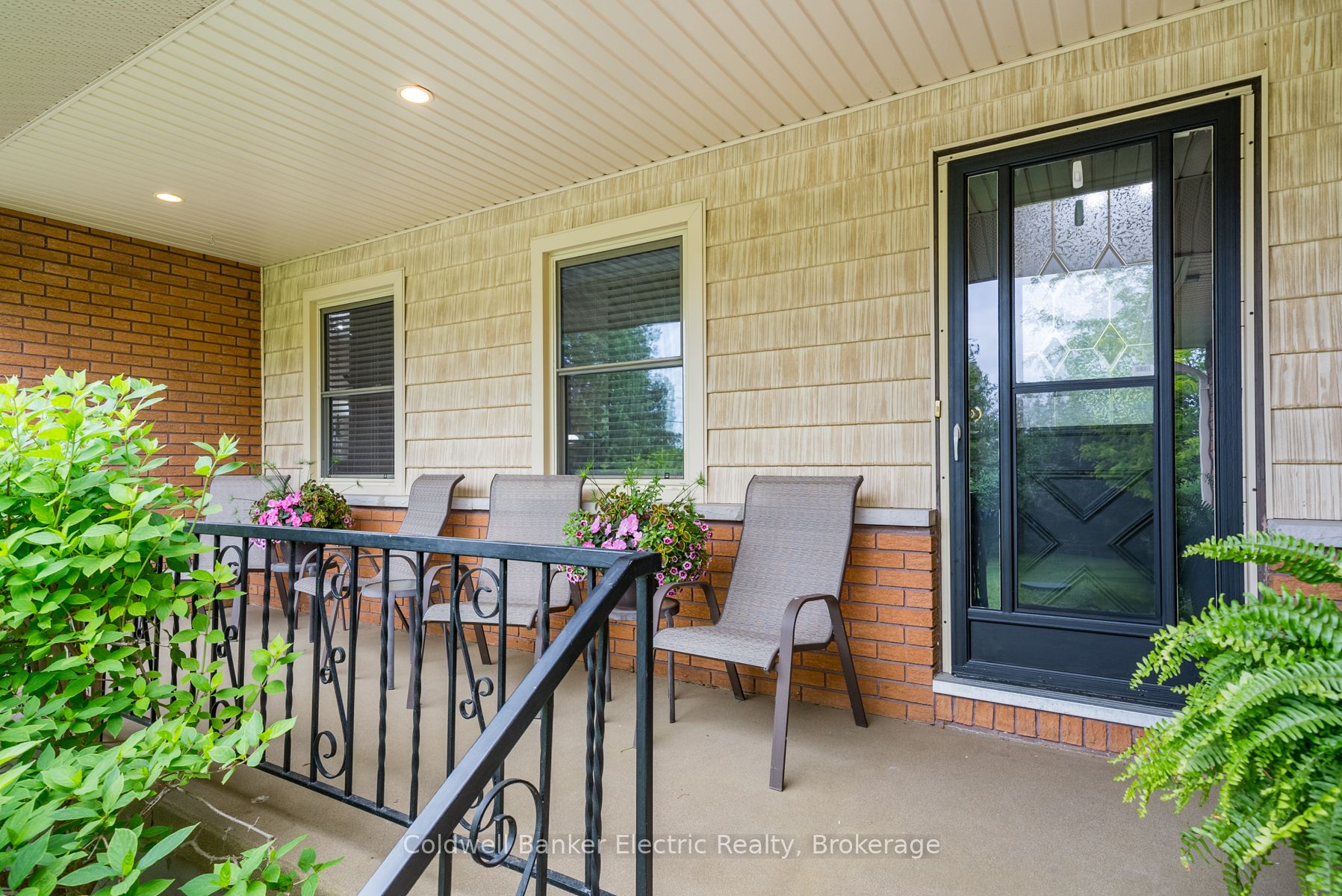2367 Base Line Property Photo 6