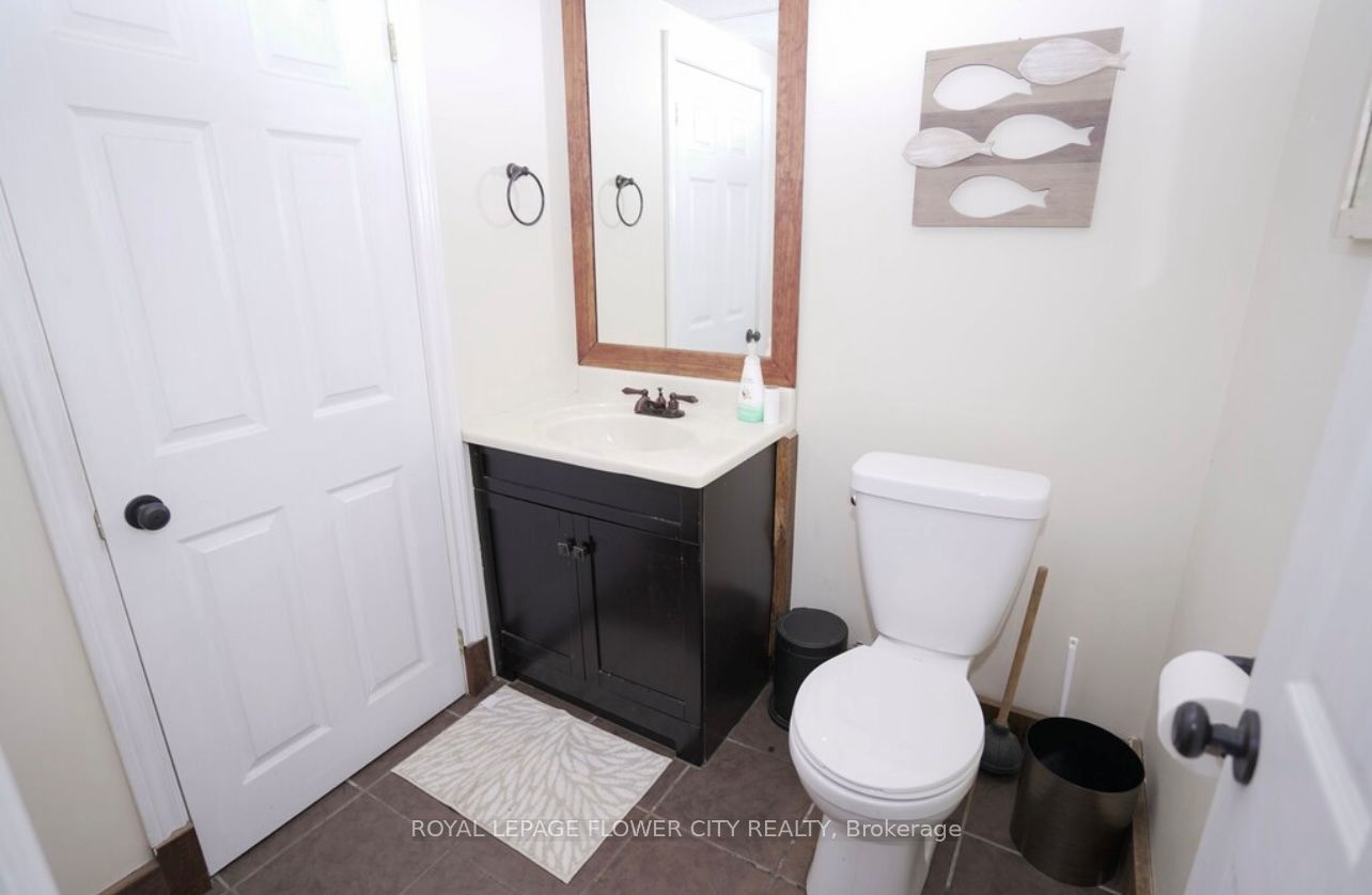 67 Regency Drive Property Photo 12