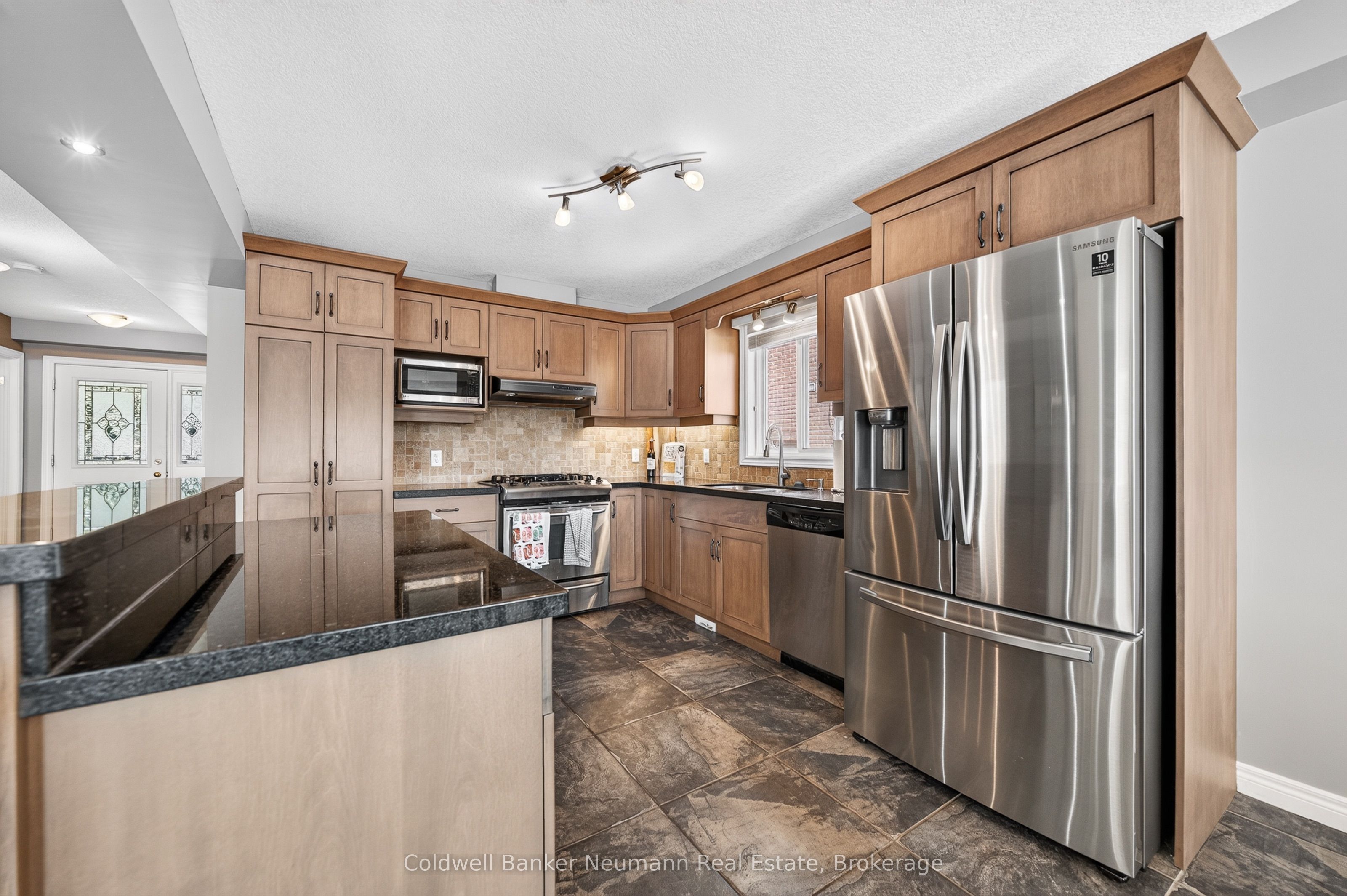 58 Washburn Drive Property Photo 13