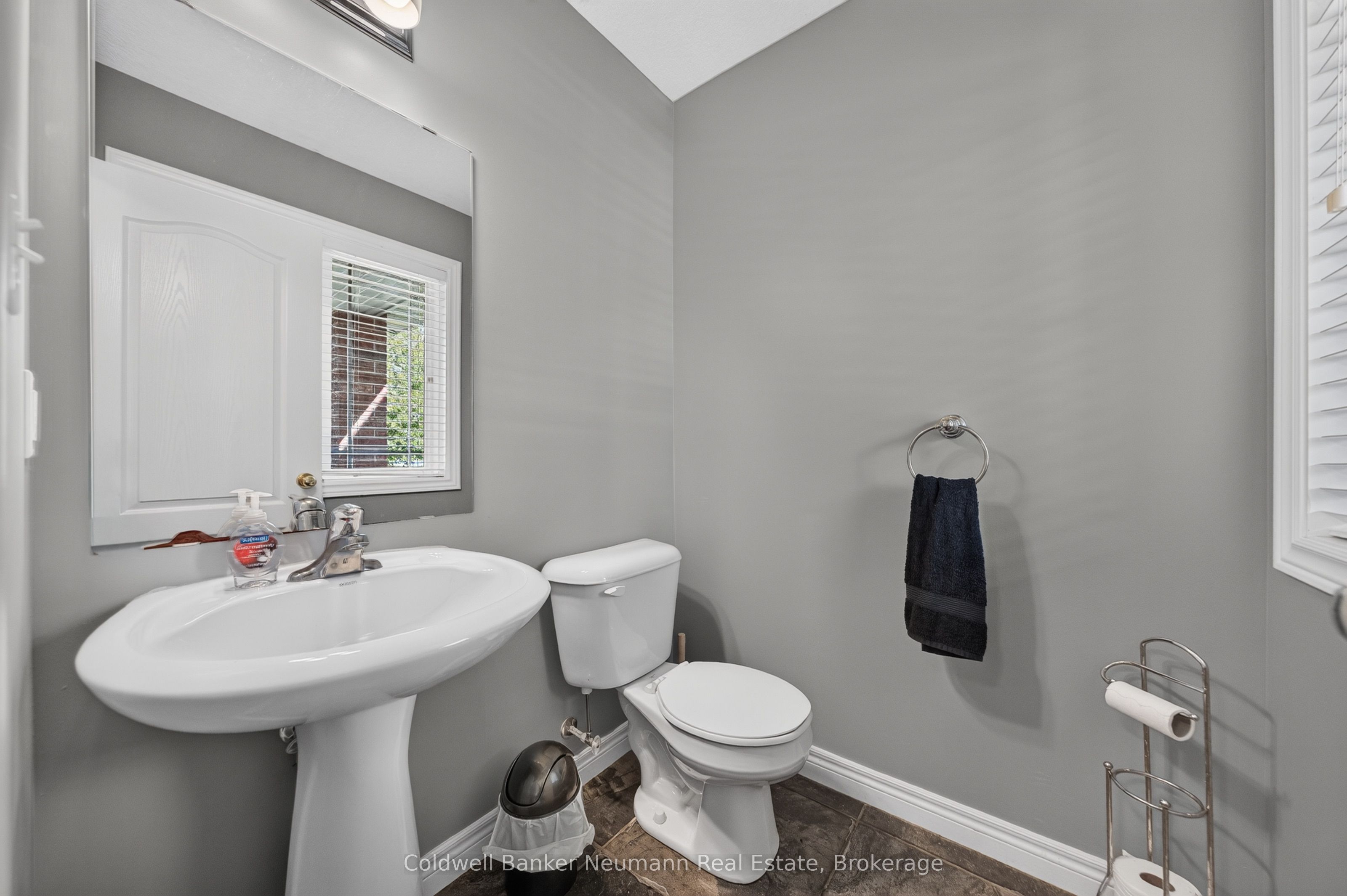 58 Washburn Drive Property Photo 16
