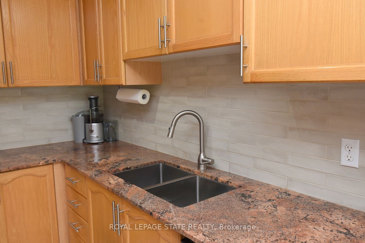 57 Townmansion Drive Property Photo 12