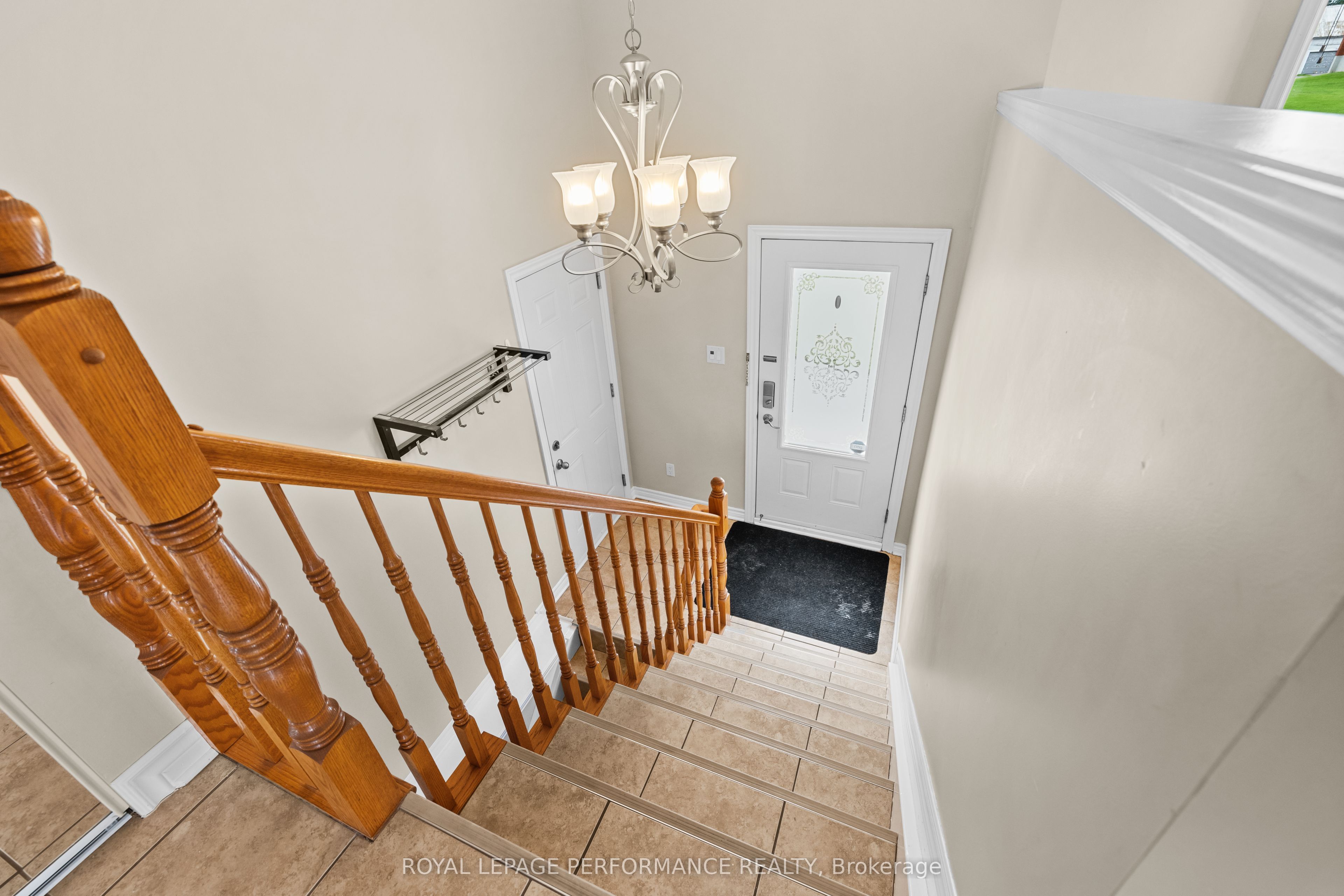 39 Main Street 2 Property Photo 5
