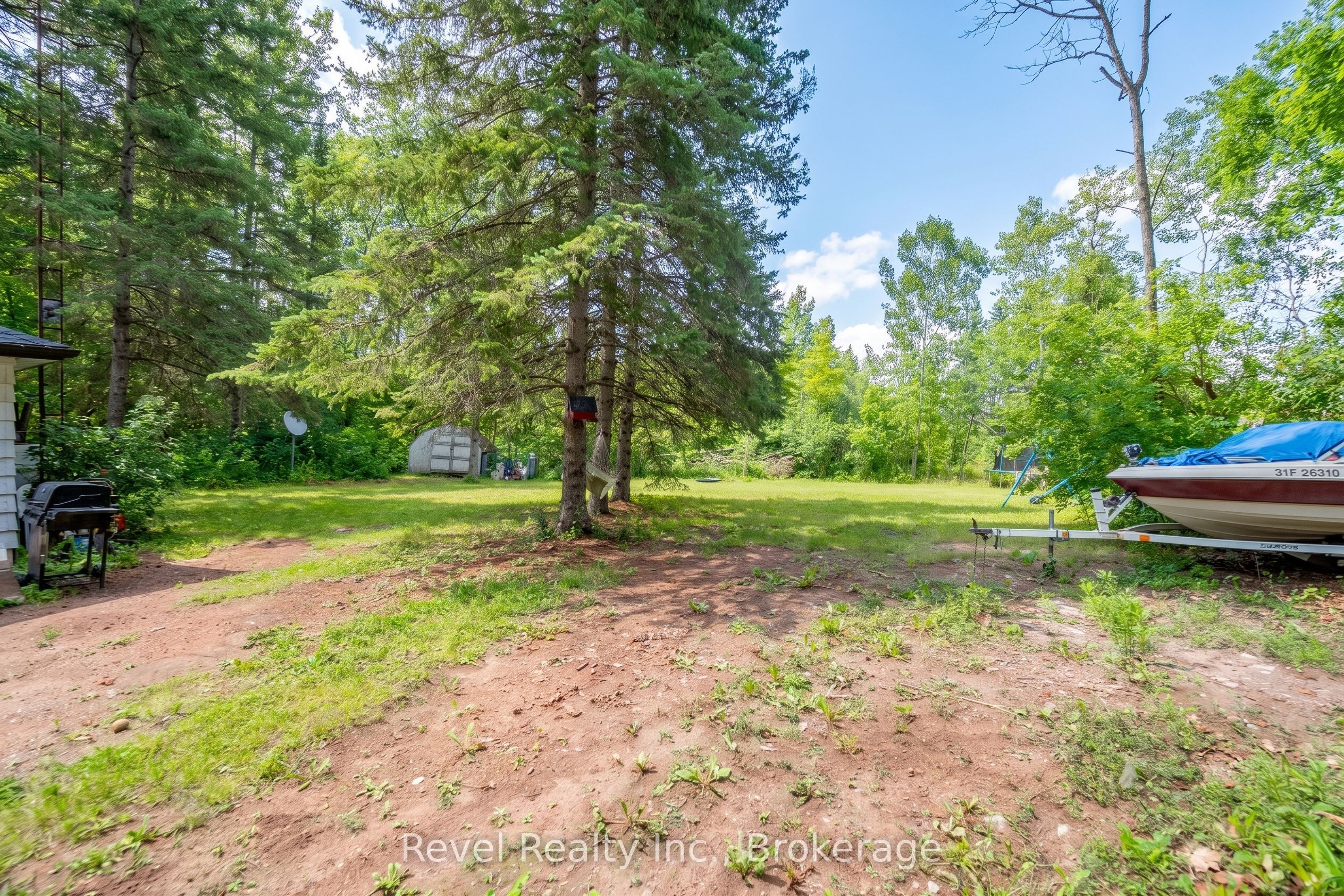 4 Gypsy Point Road Property Photo 8
