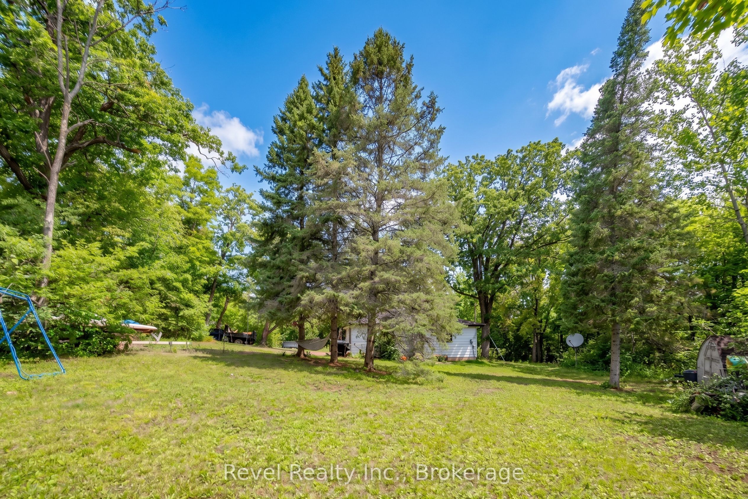 4 Gypsy Point Road Property Photo 11