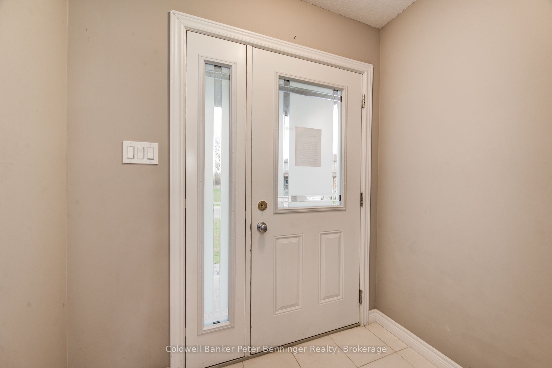 77 John Brabson Crescent Property Photo 7
