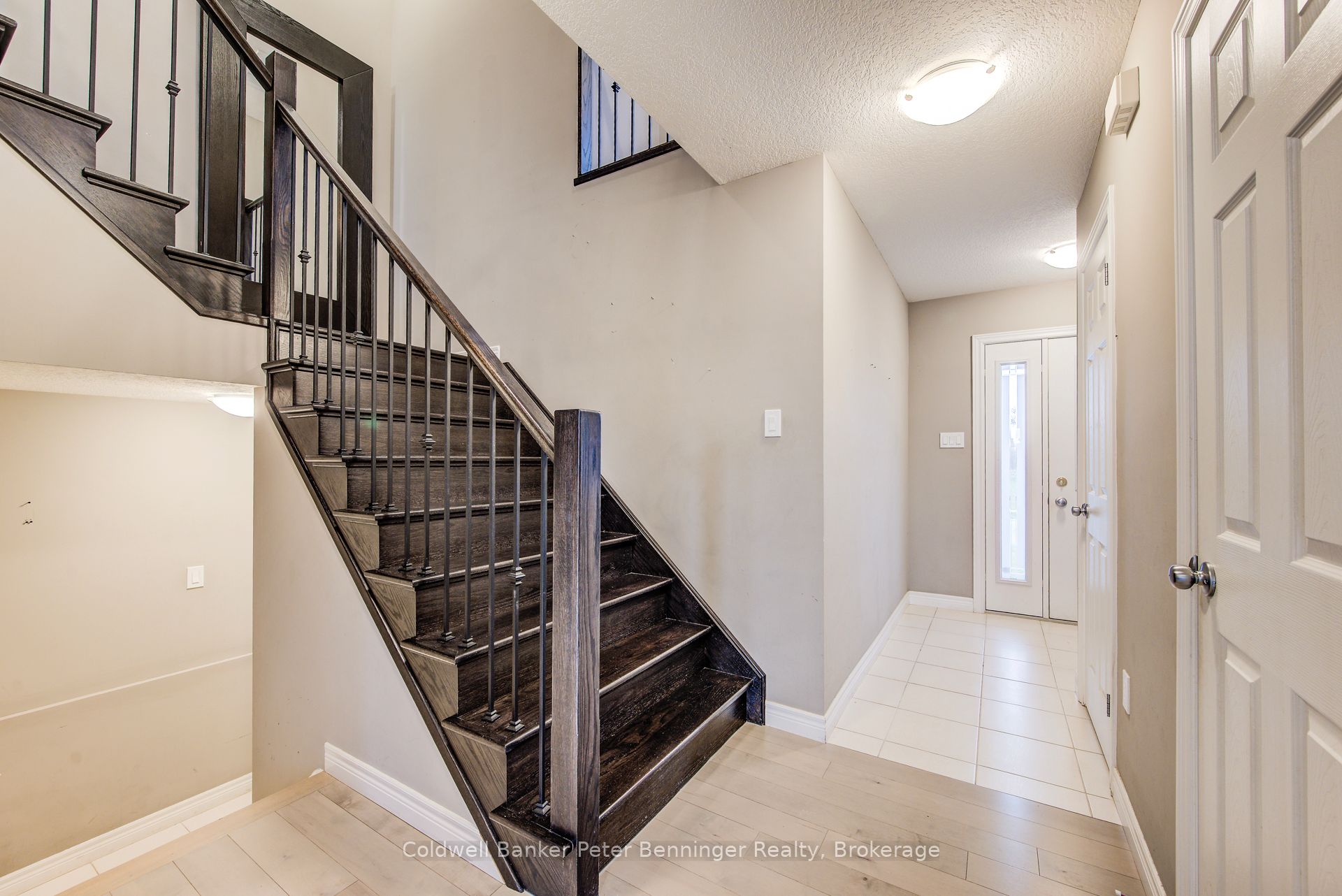 77 John Brabson Crescent Property Photo 9