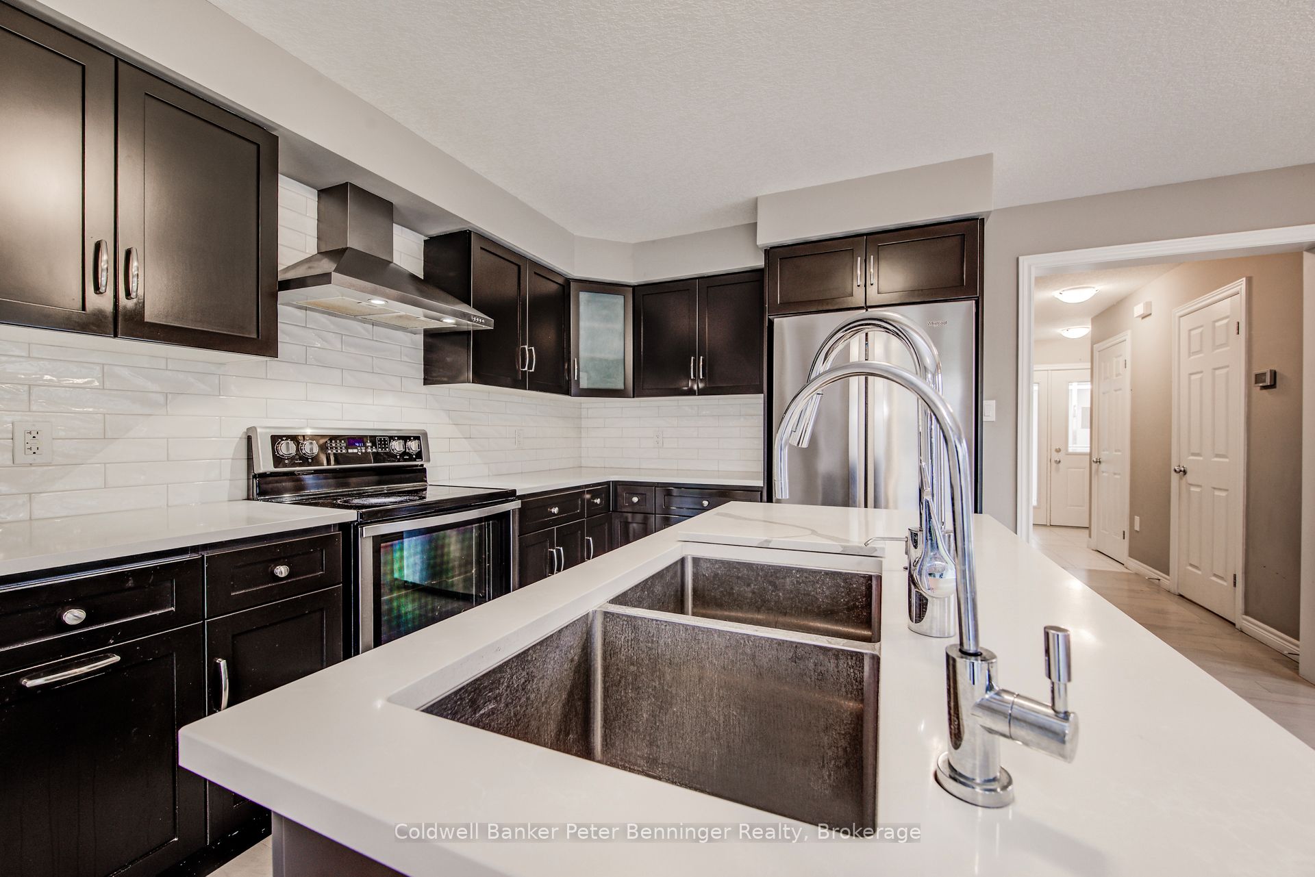 77 John Brabson Crescent Property Photo 18