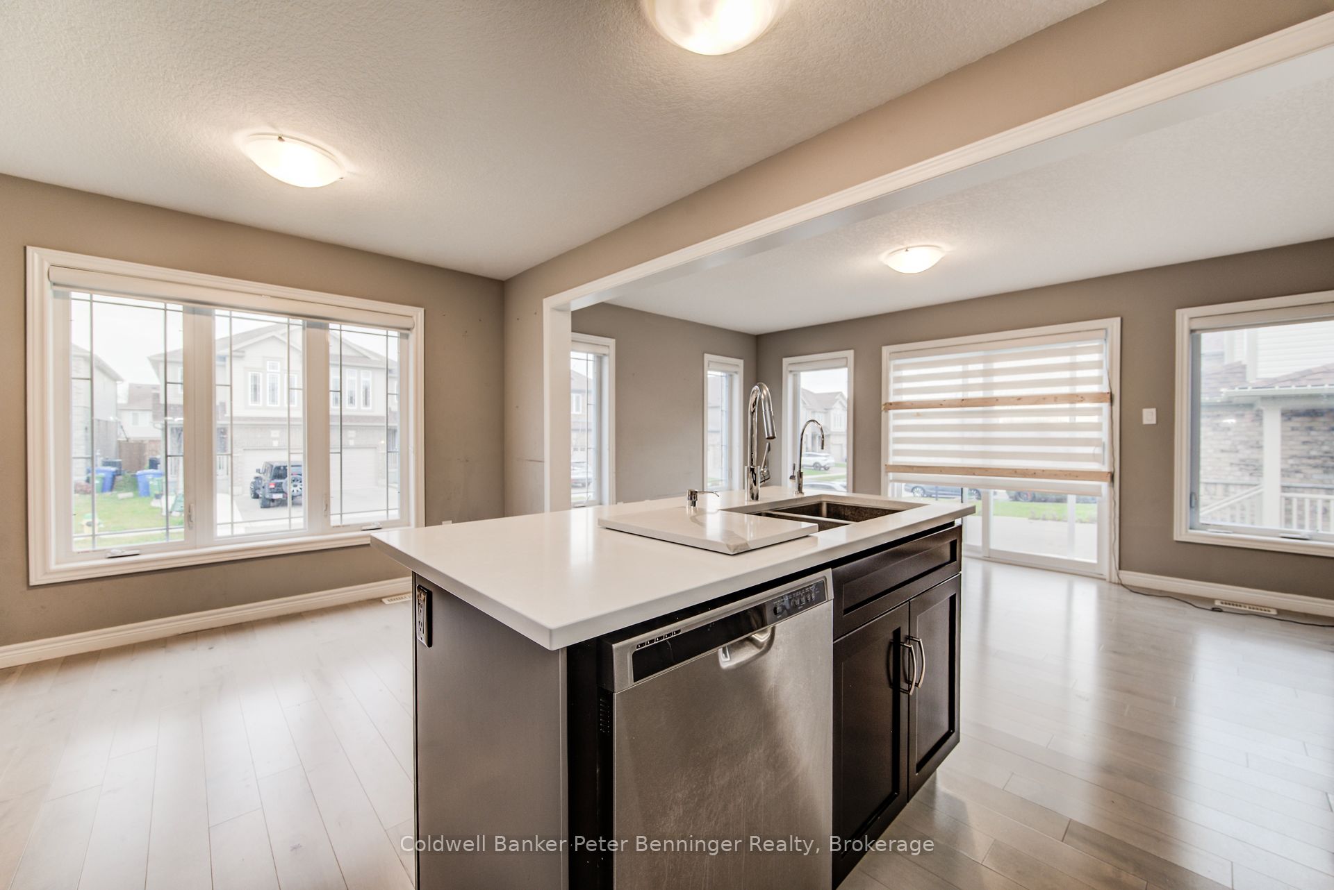 77 John Brabson Crescent Property Photo 20