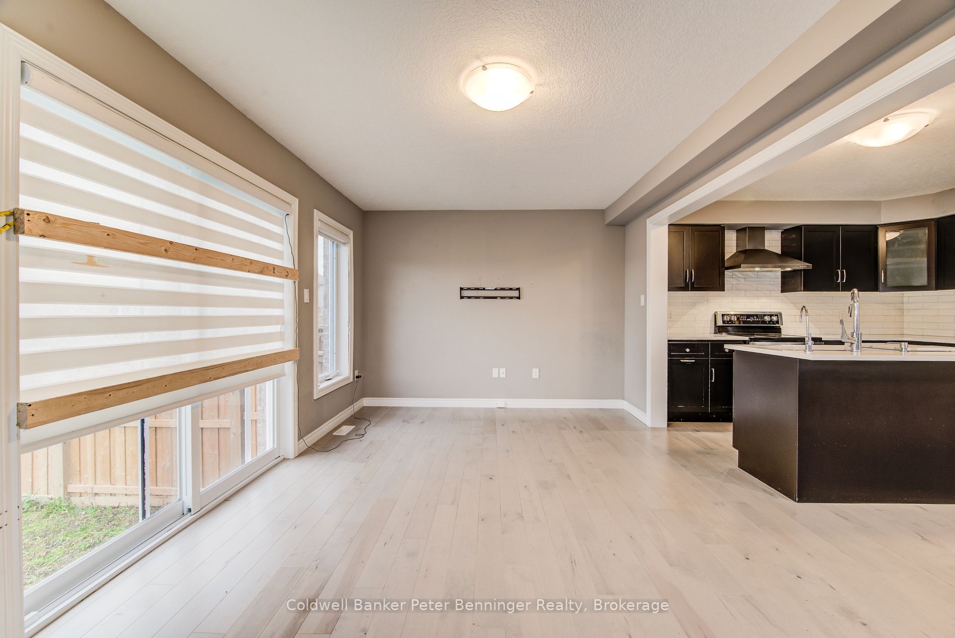 77 John Brabson Crescent Property Photo 23