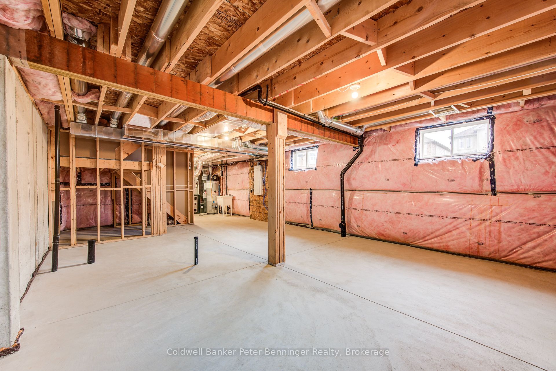 77 John Brabson Crescent Property Photo 44