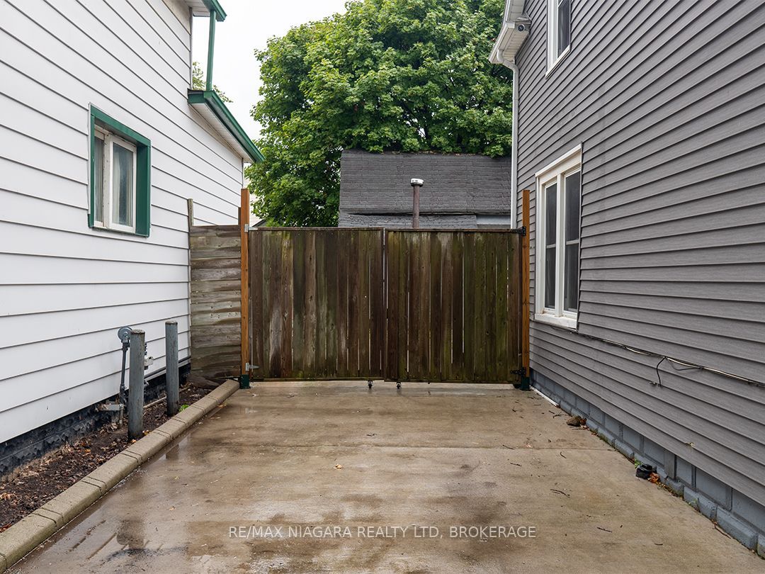 314 Bell Street Property Photo 33