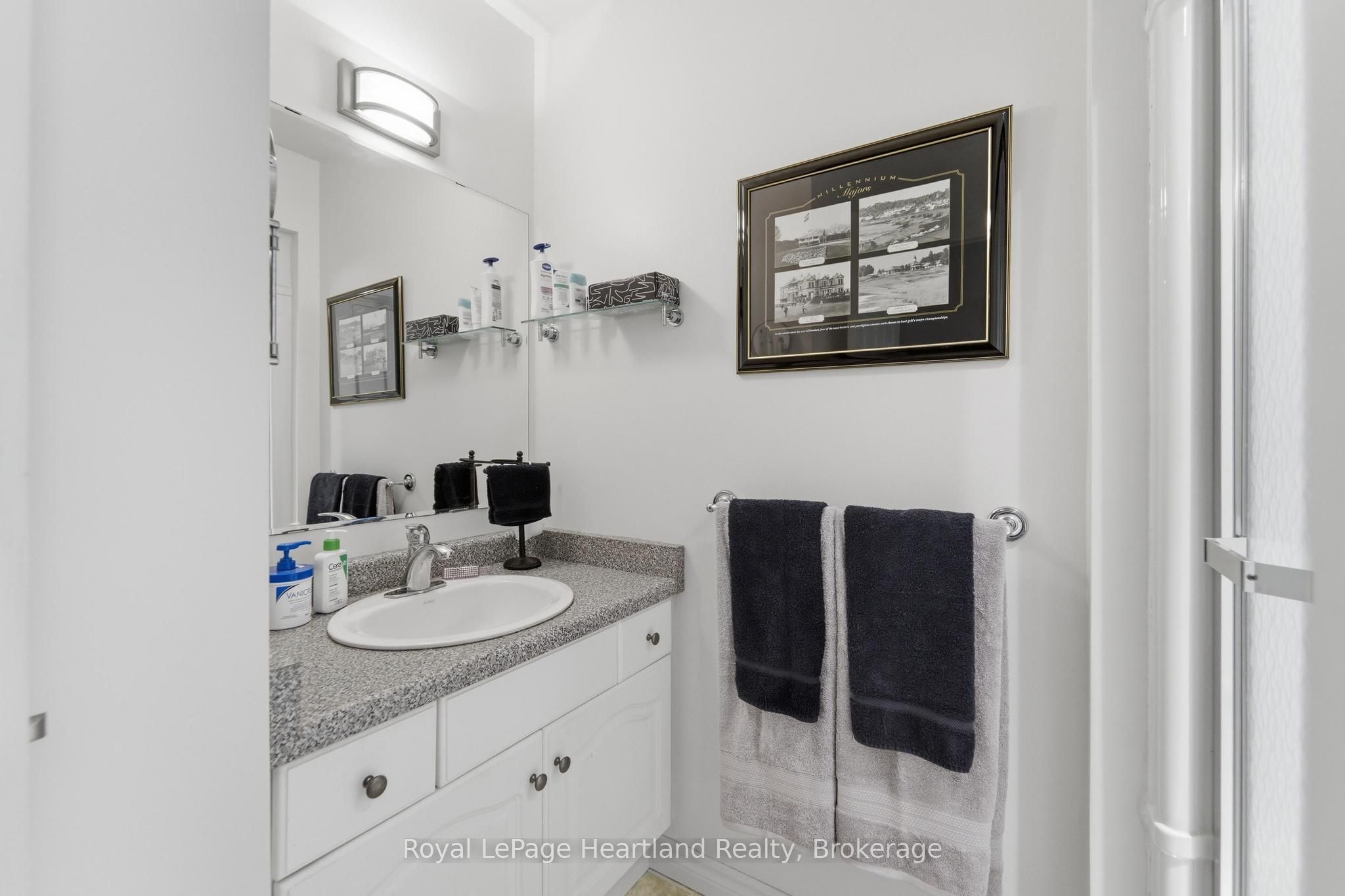 10 Huron Lane Property Photo 24