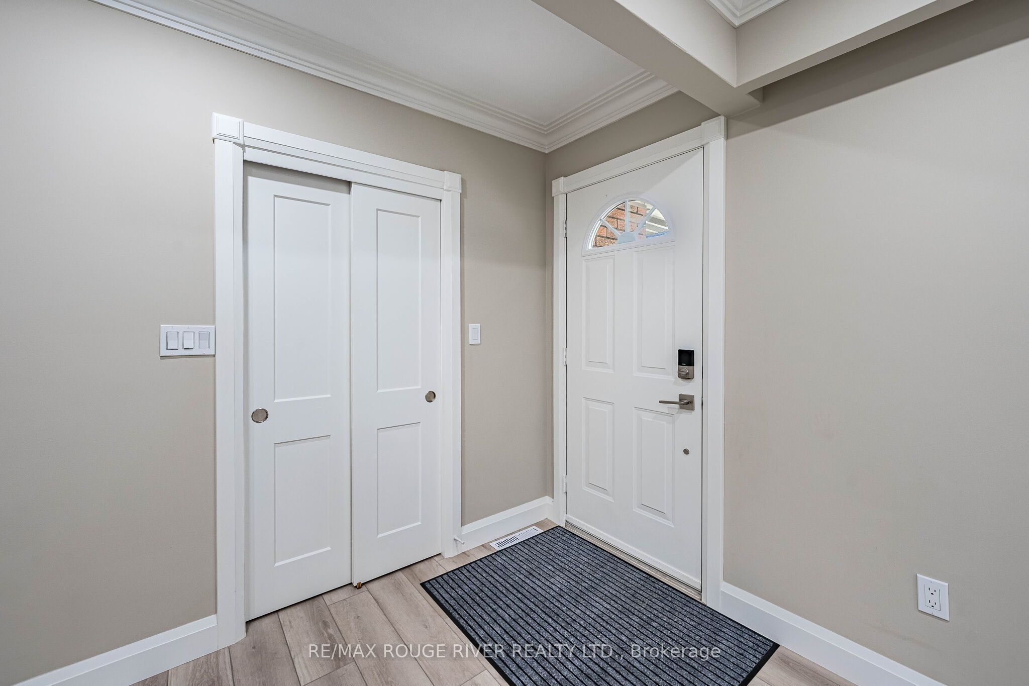 25 Clearview Heights Property Photo 6
