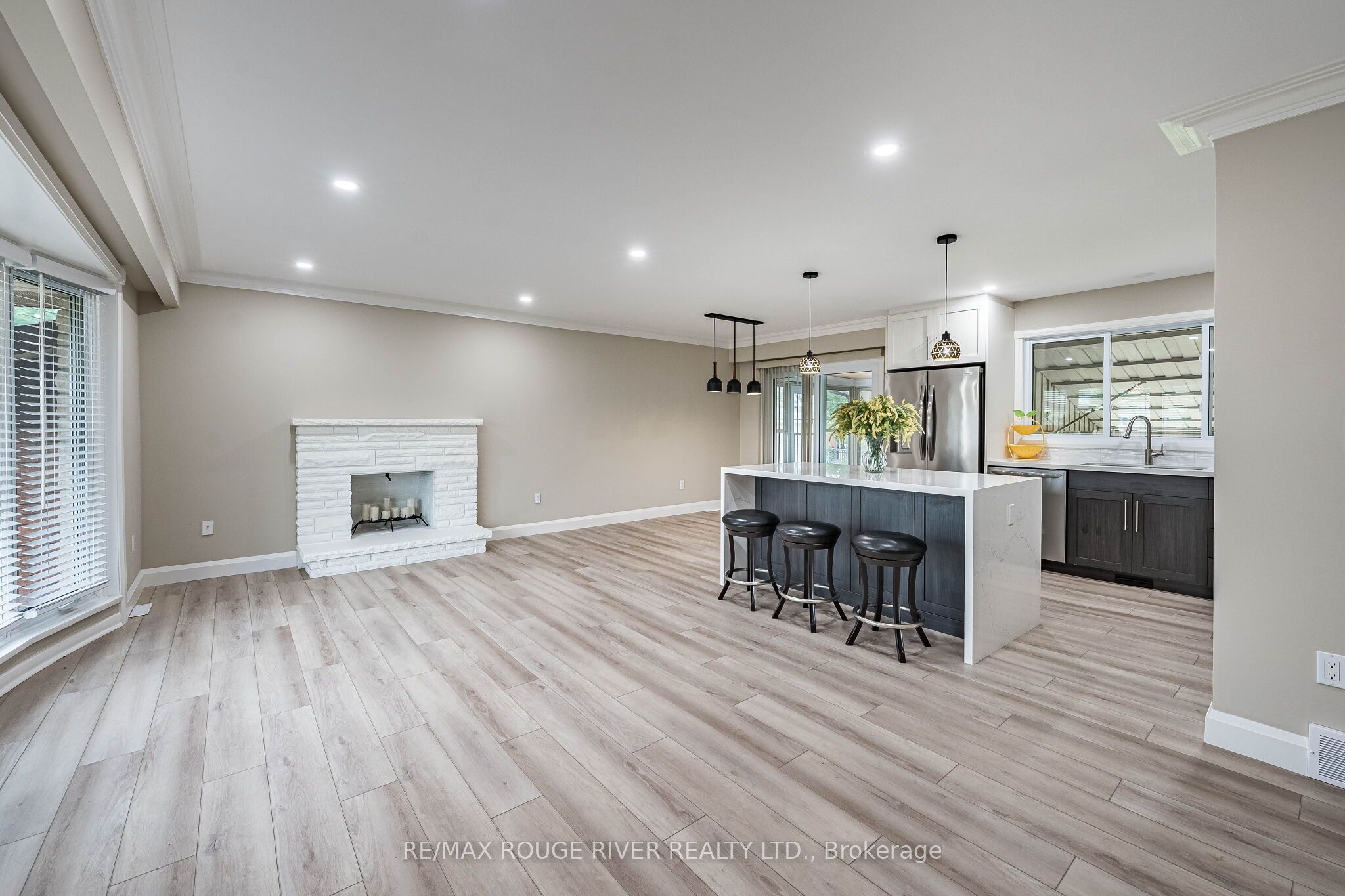 25 Clearview Heights Property Photo 8