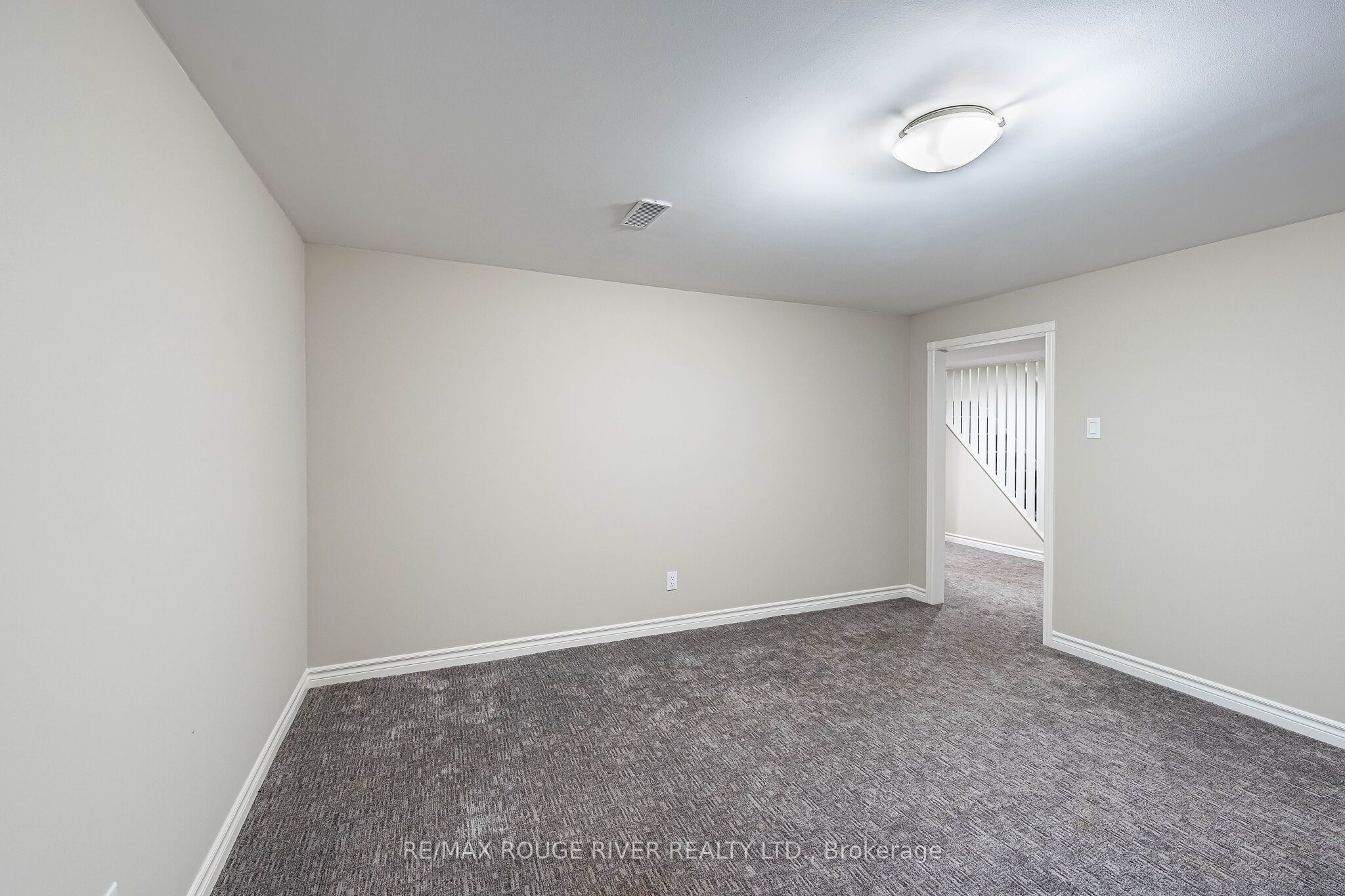 25 Clearview Heights Property Photo 34