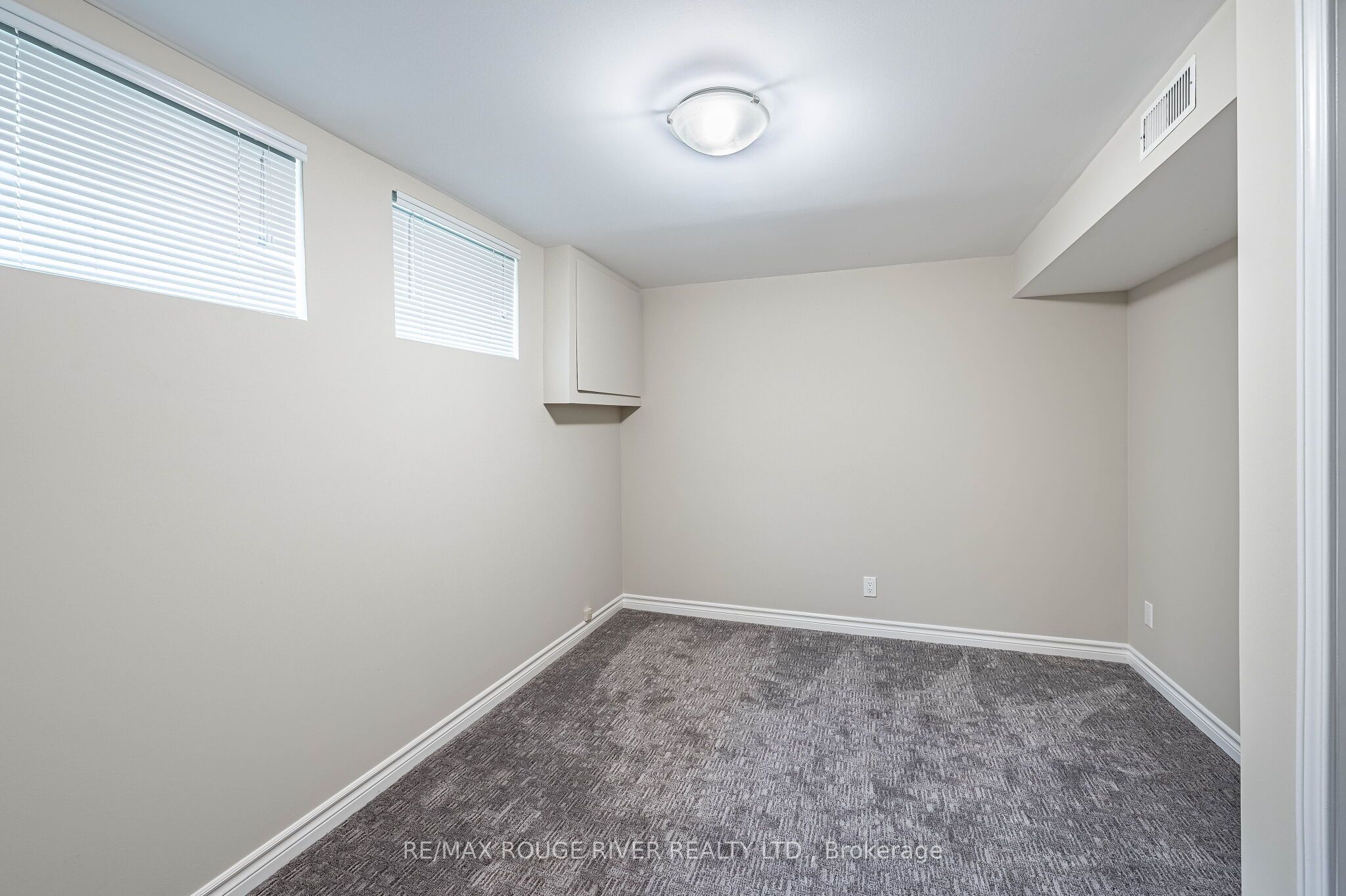 25 Clearview Heights Property Photo 39