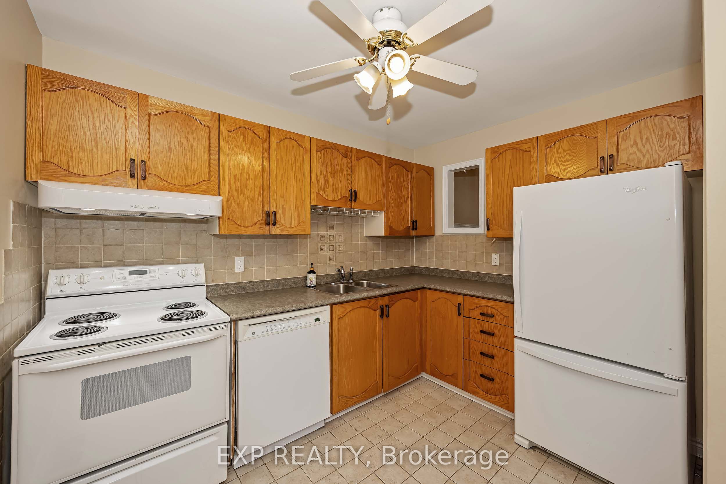 38 Sundback Lane Property Photo 6