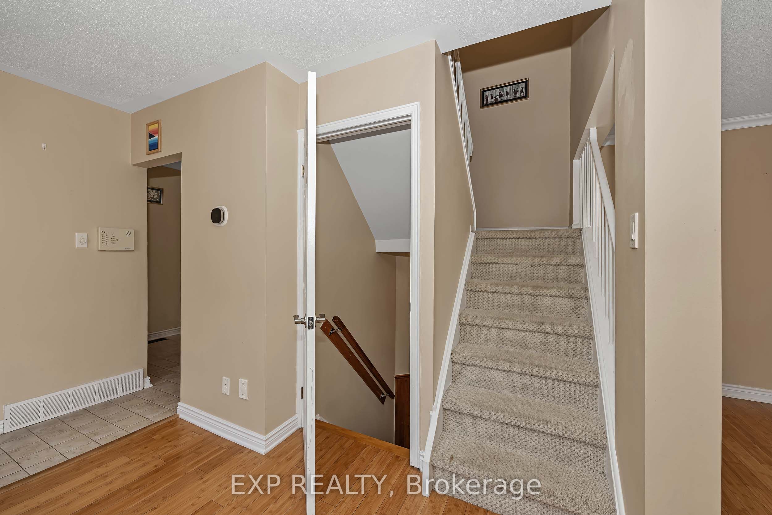 38 Sundback Lane Property Photo 10
