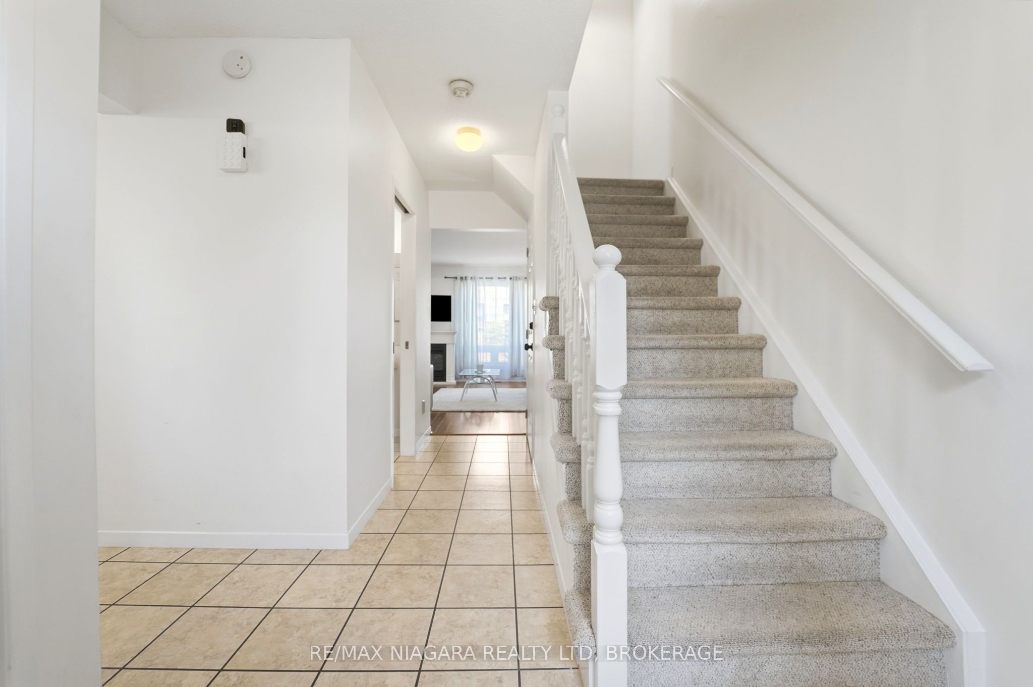 5735 Deerbrook Street Property Photo 17