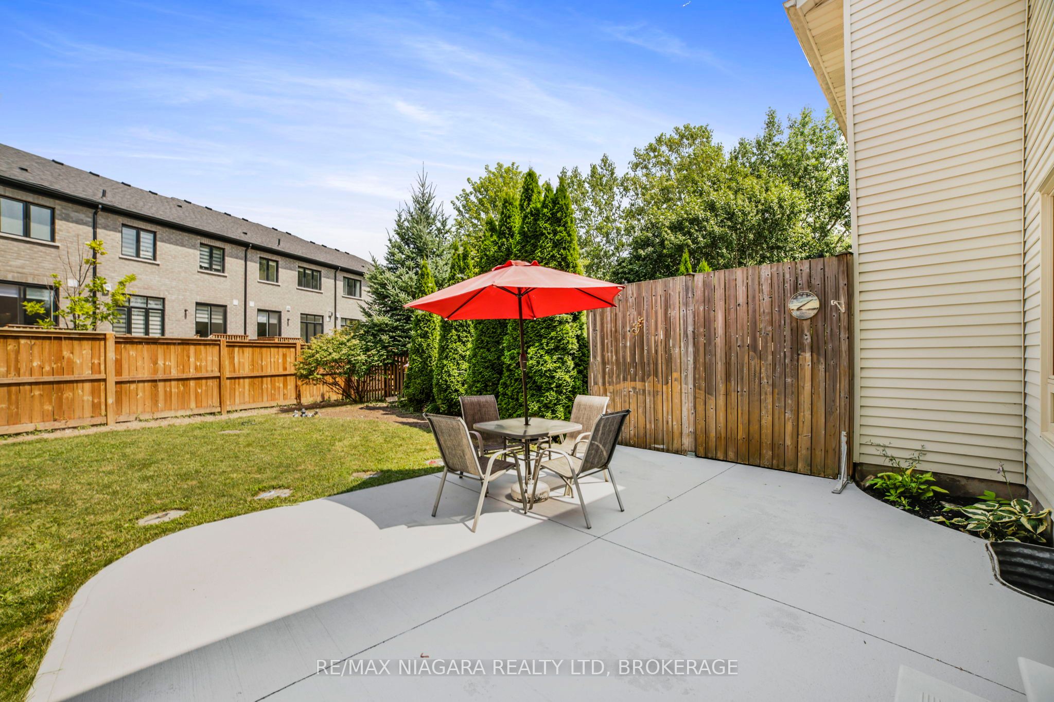 5735 Deerbrook Street Property Photo 35