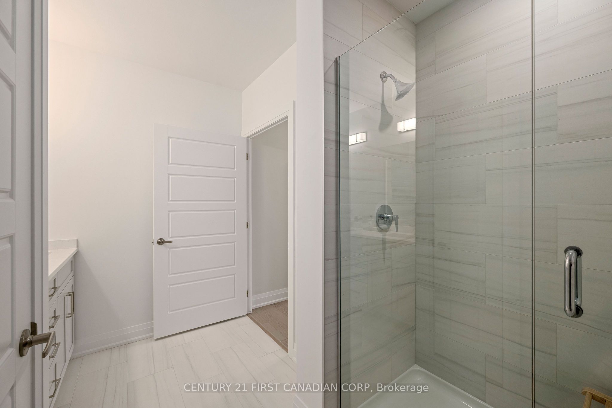 1560 Upper West Avenue 307 Property Photo 20