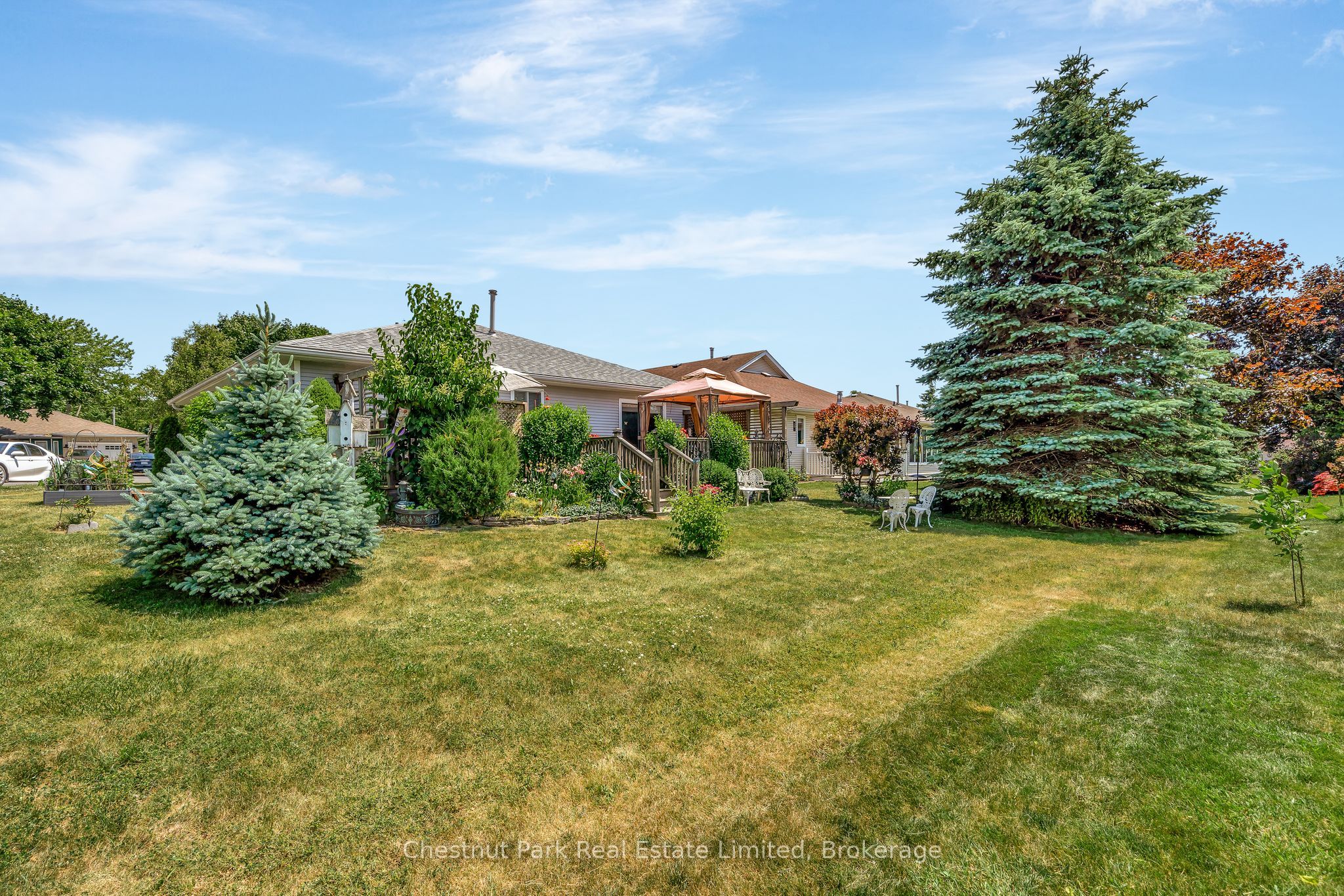 20 Monroe Court Property Photo 33