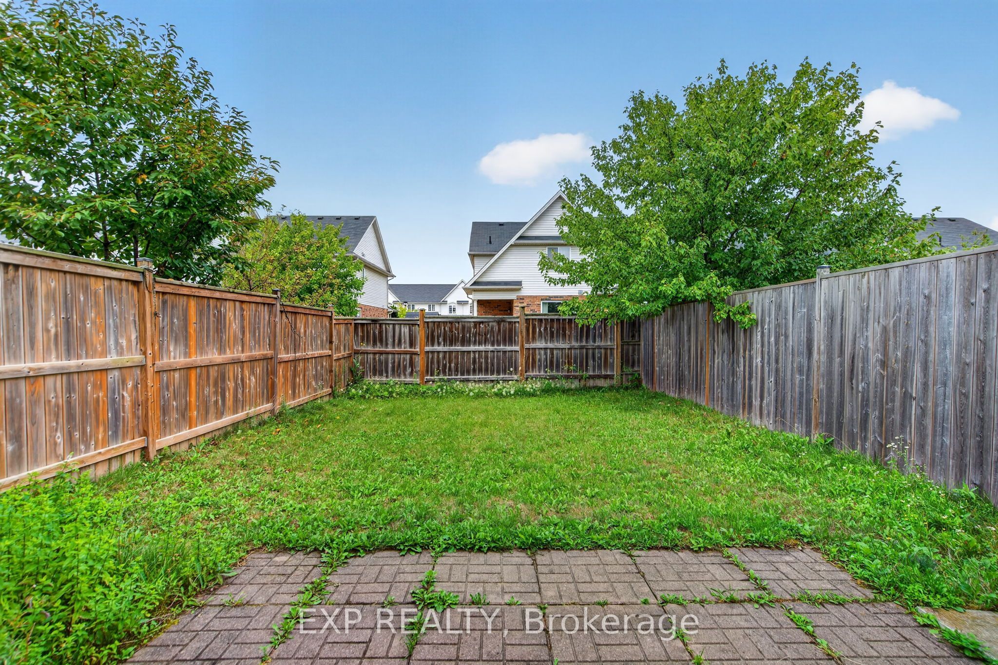 930 Silverfox Crescent Property Photo 39